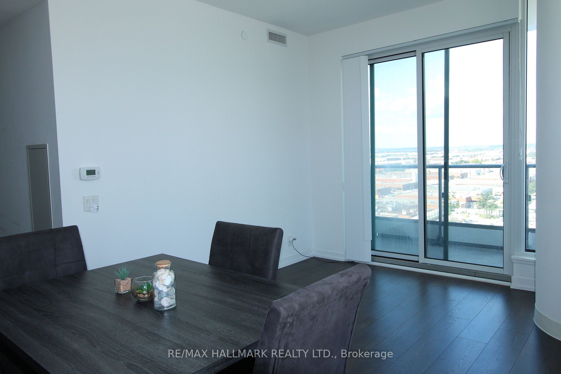 5 Buttermill Avenue, #1502
