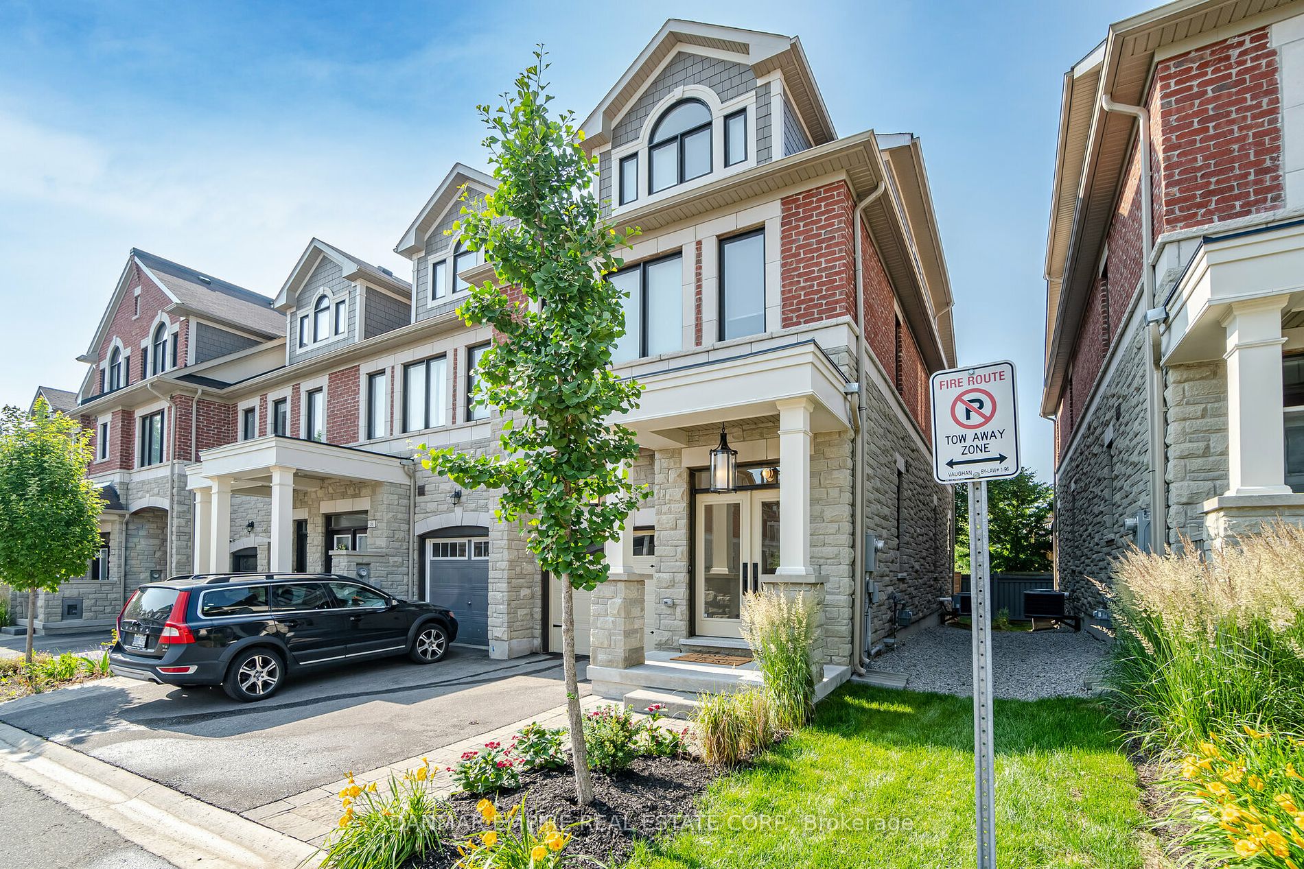 31 Hiawatha Court