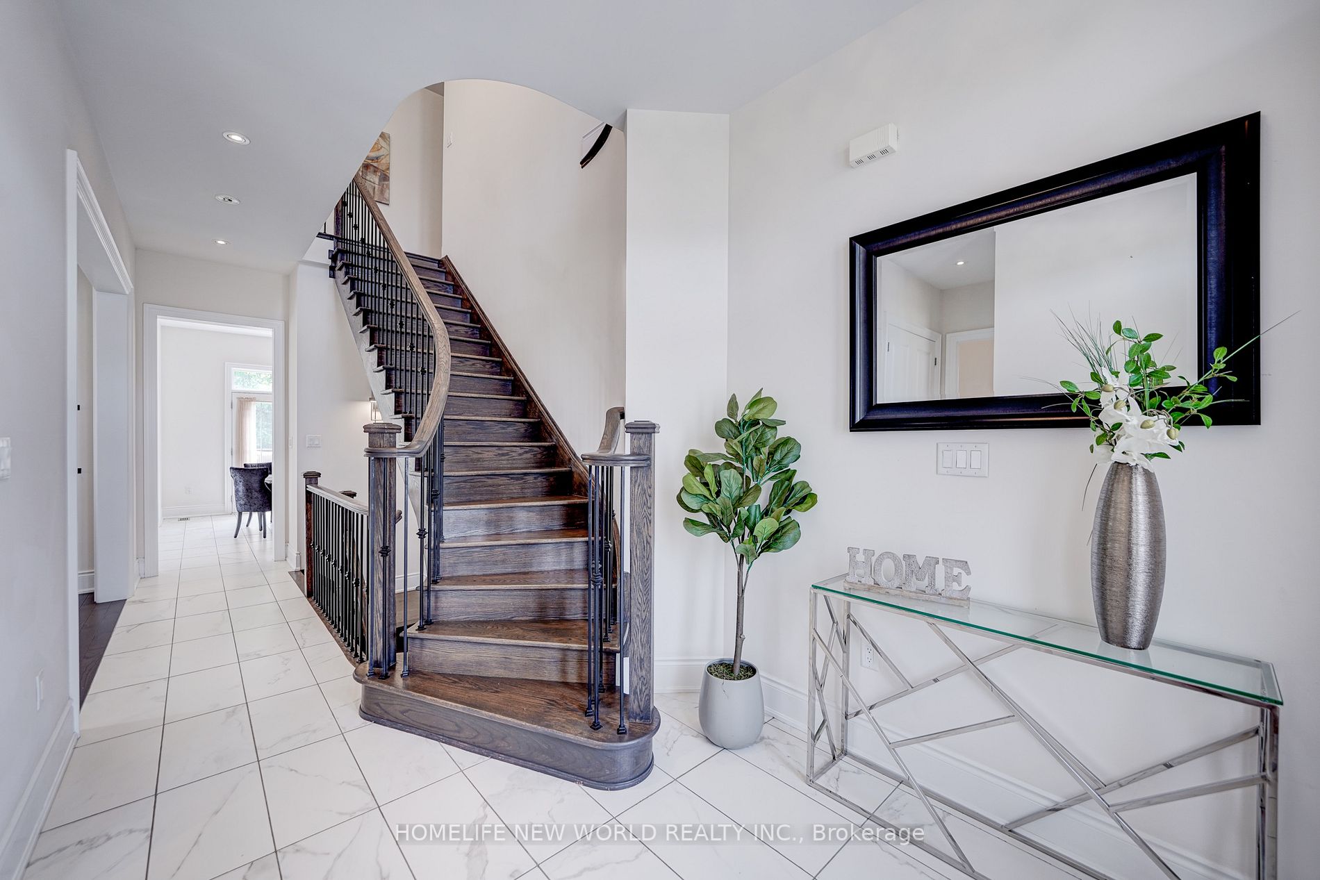 31 Macdonald Crt
