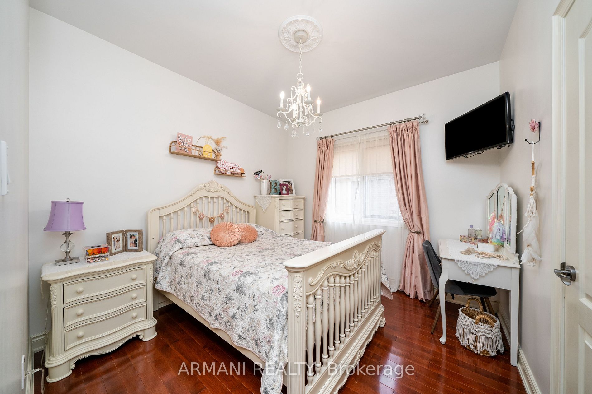 66 Sanremo Court