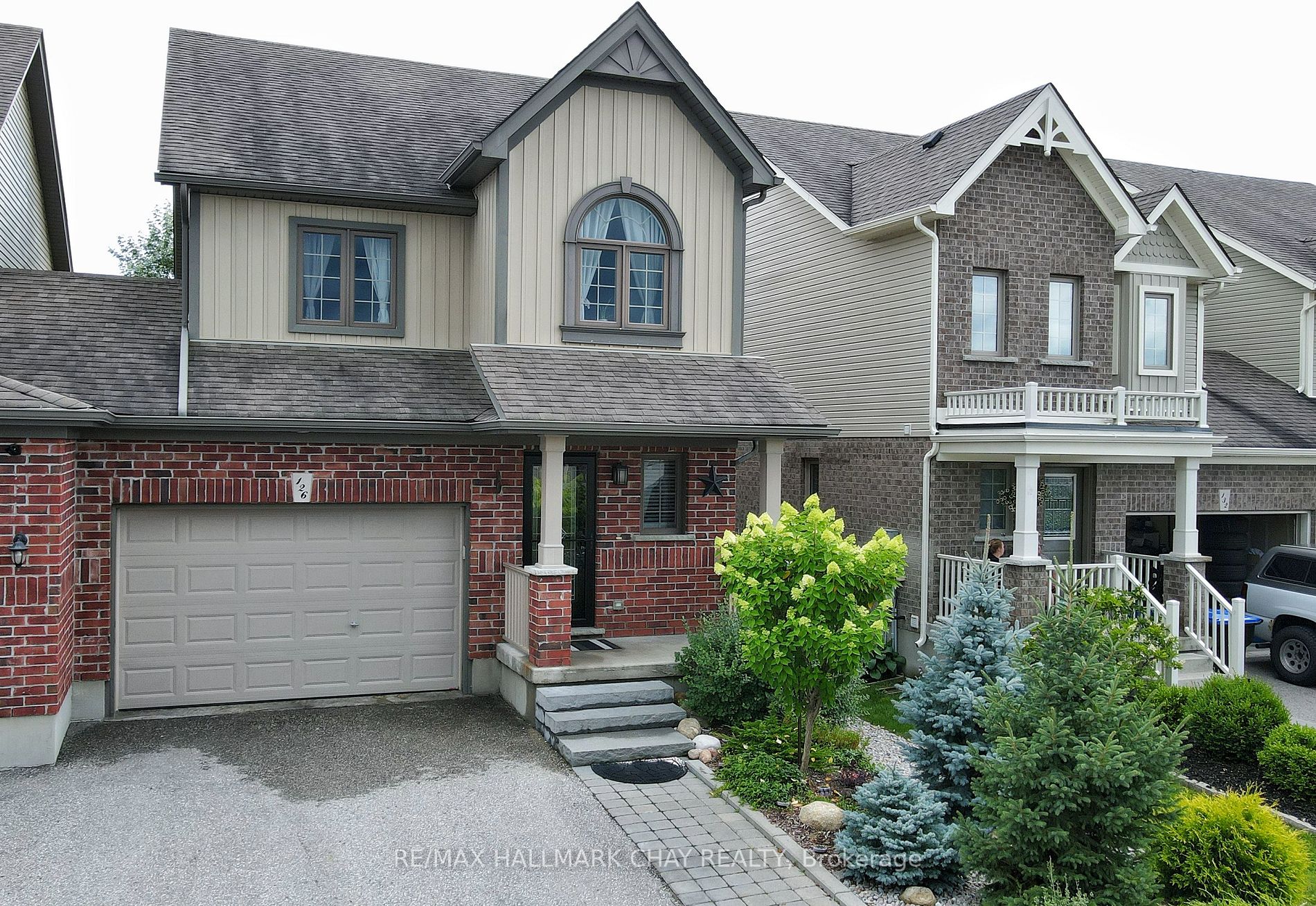 126 Banting Cres