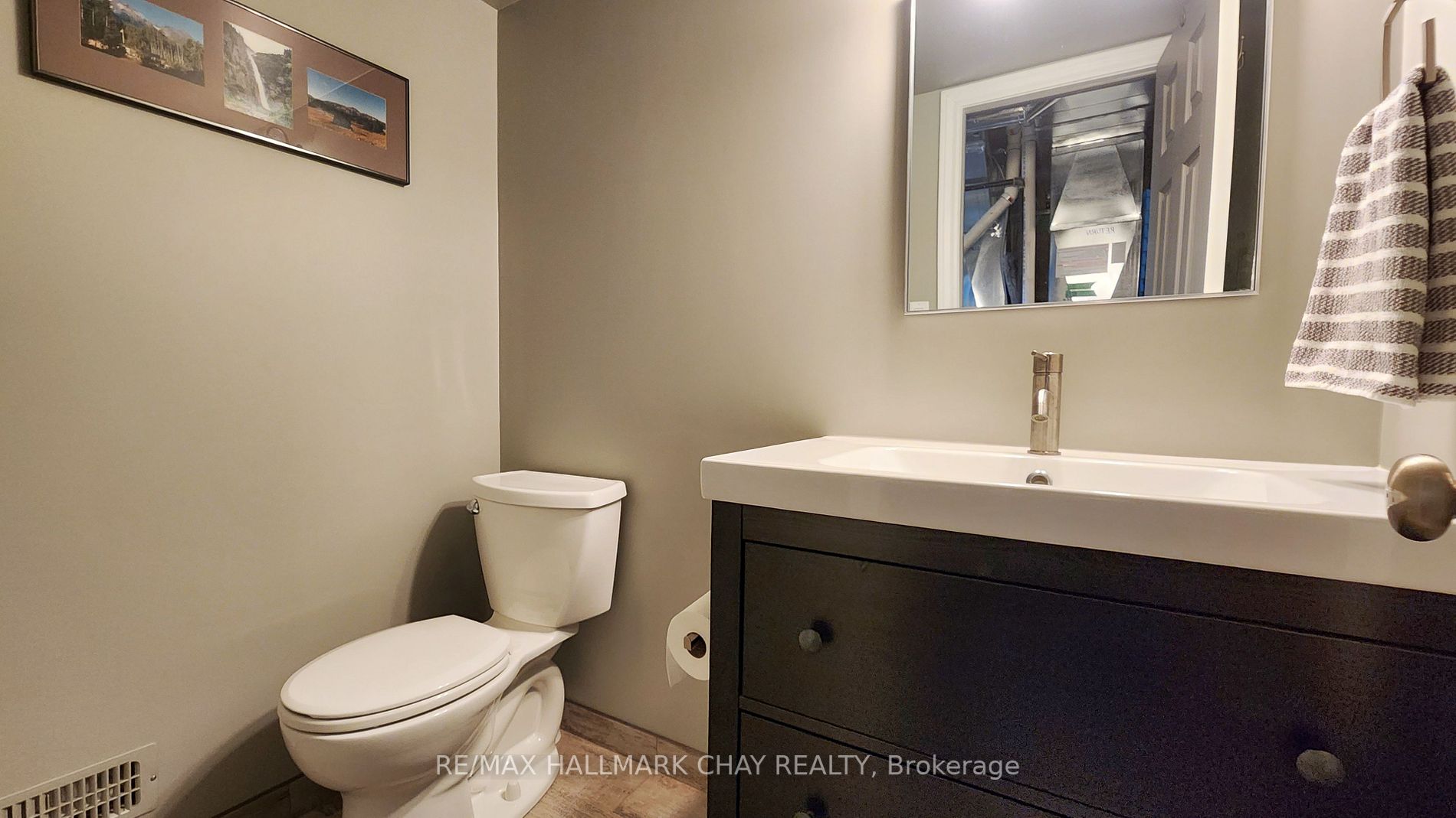 126 Banting Cres