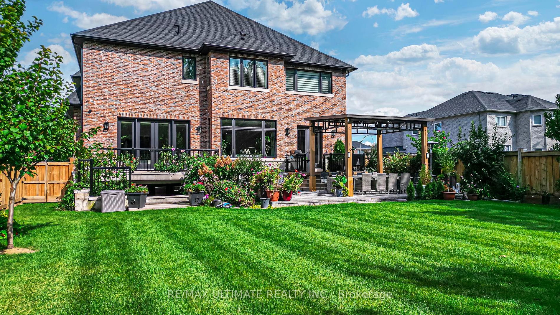 38 Dunn Dr