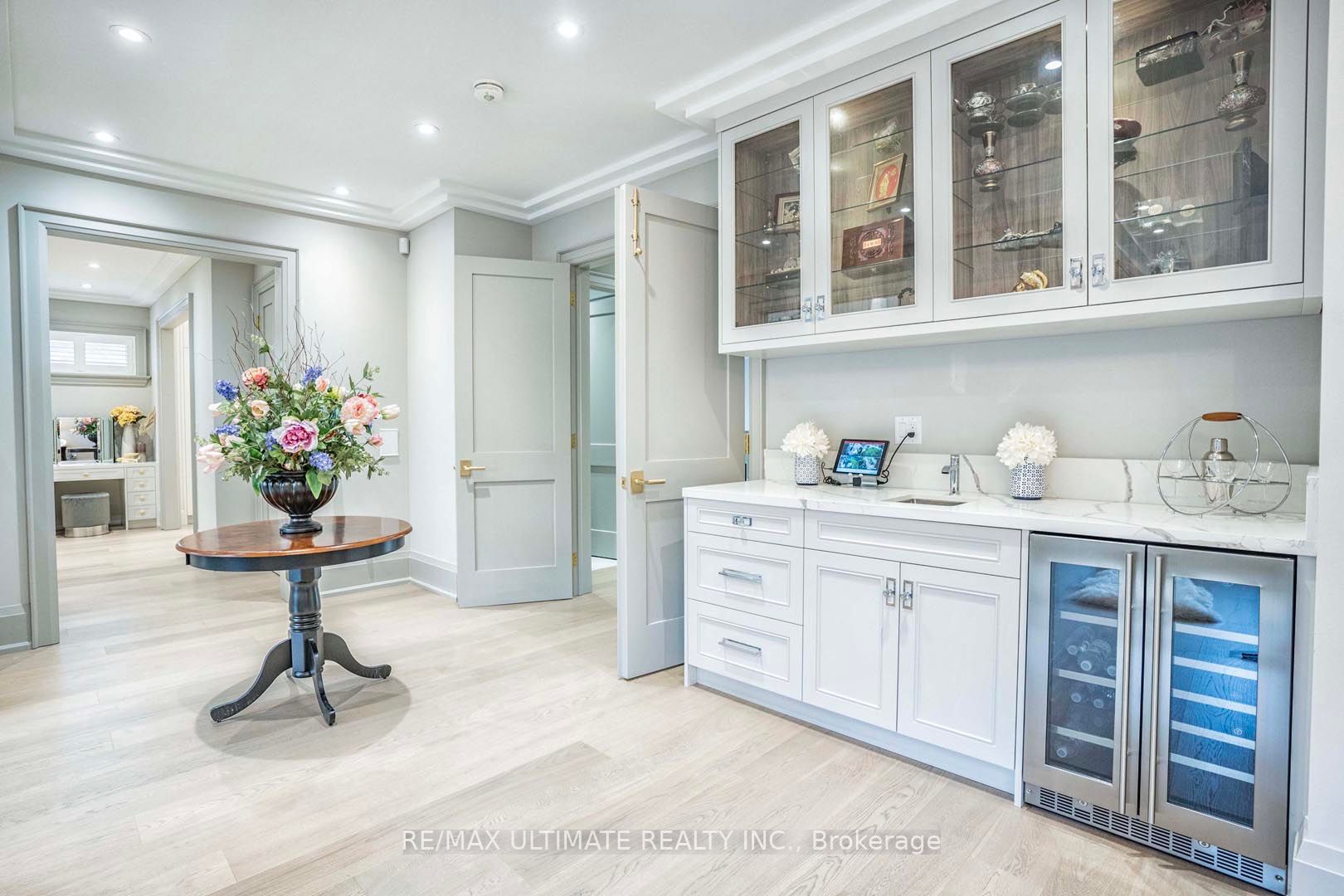 38 Dunn Dr