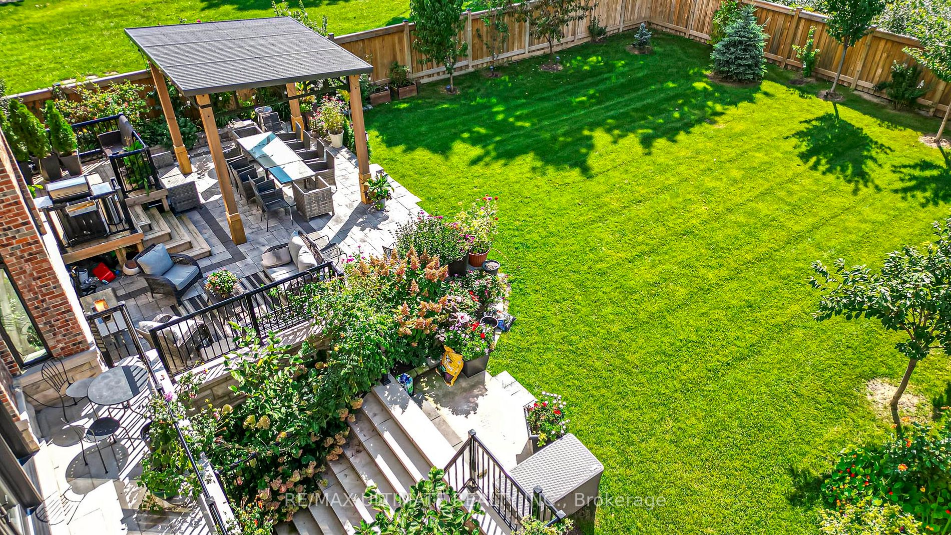 38 Dunn Dr