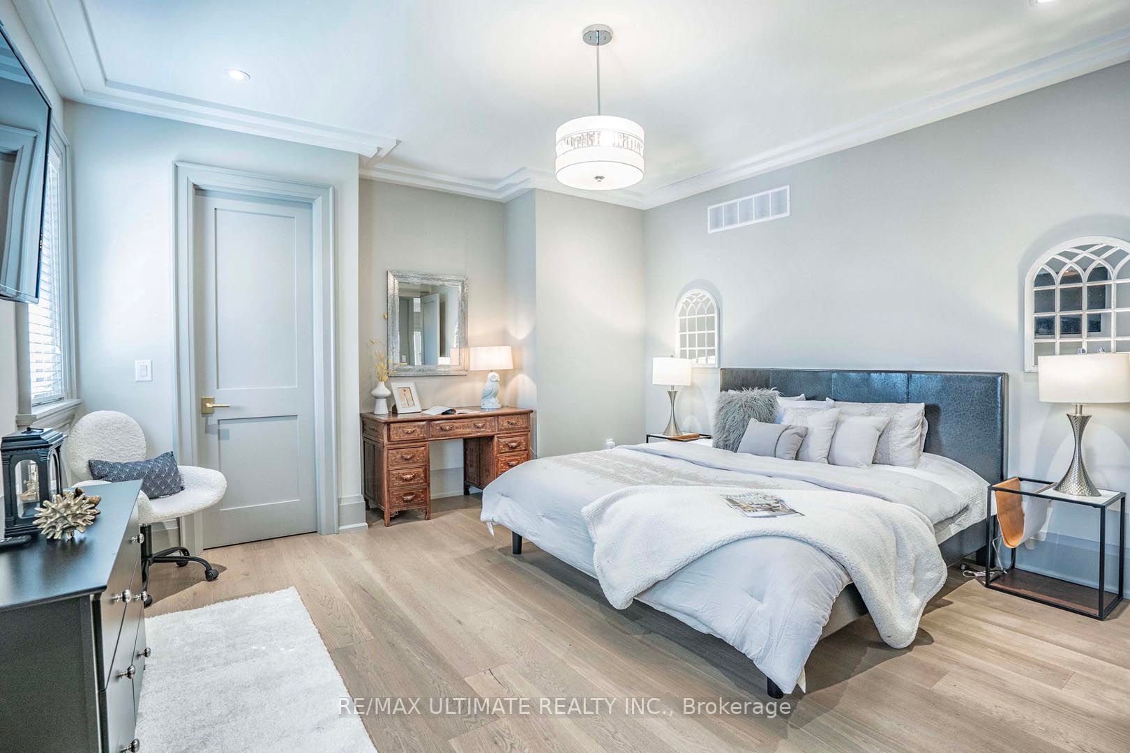 38 Dunn Dr