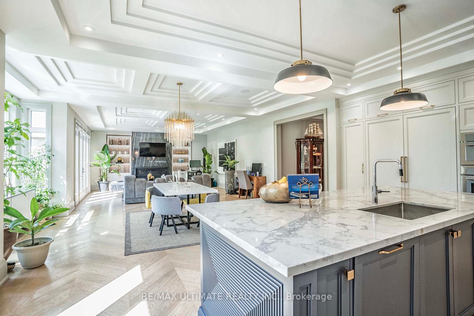 38 Dunn Dr
