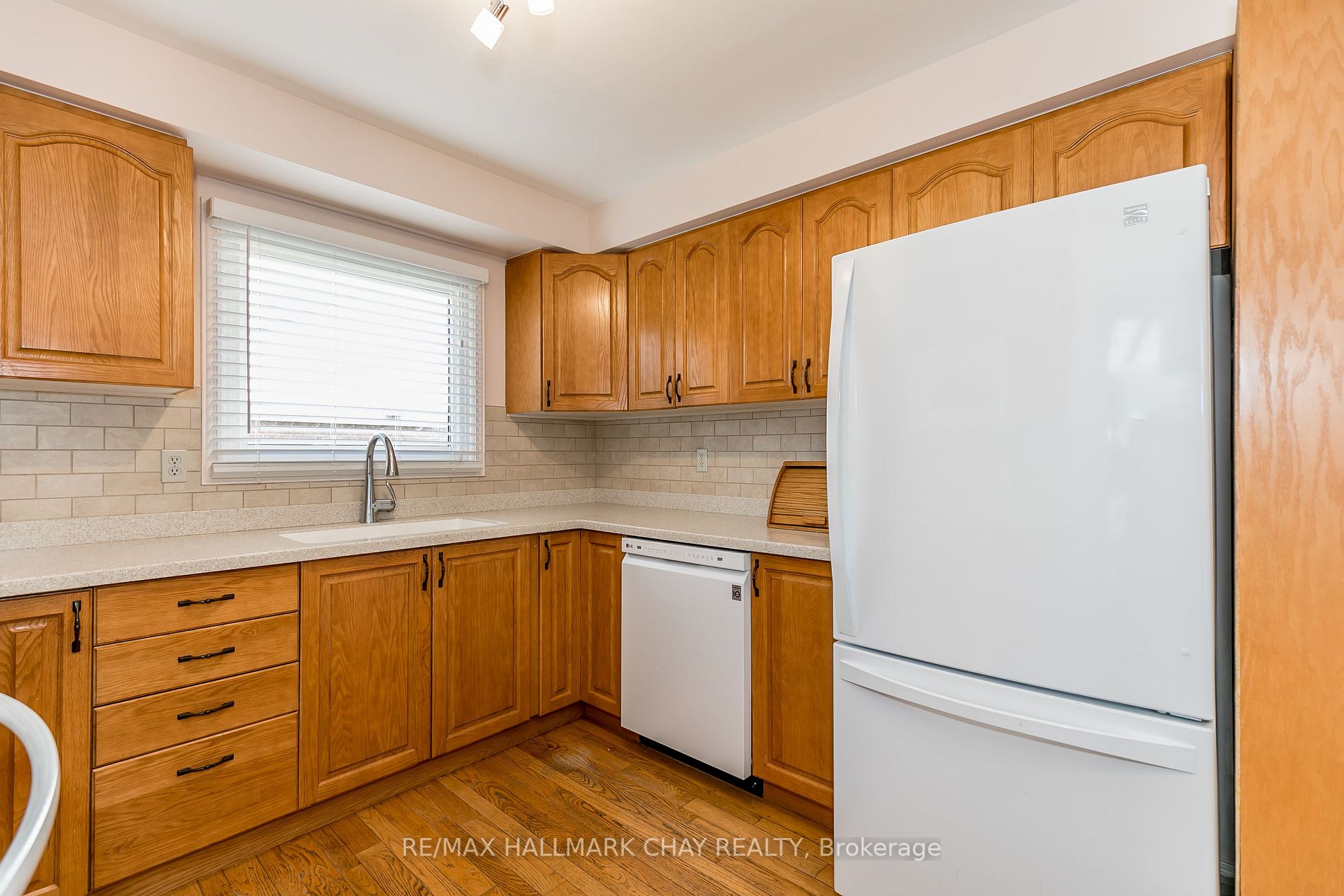 115 John Bowser Cres