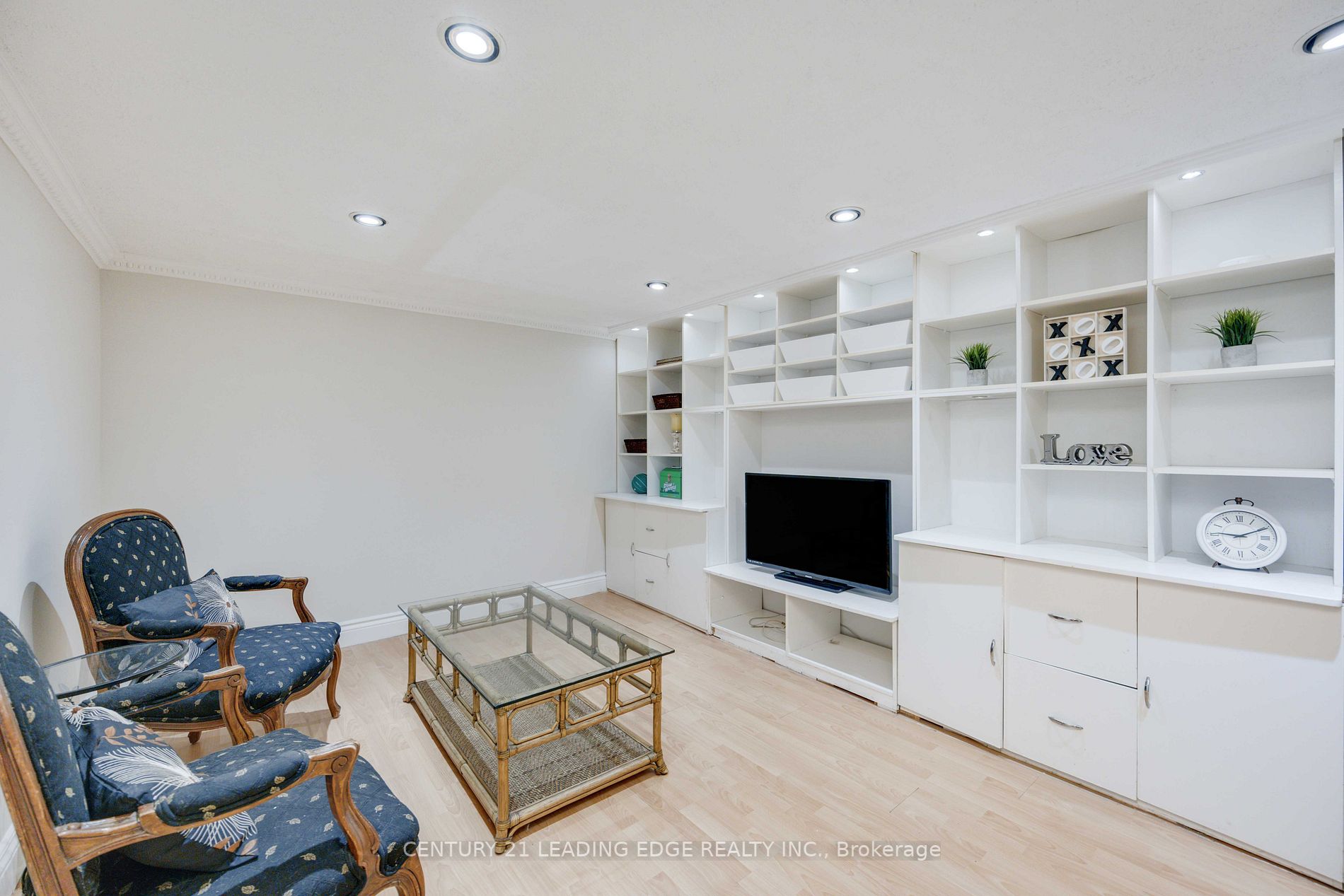 8 Bowman Way, #146