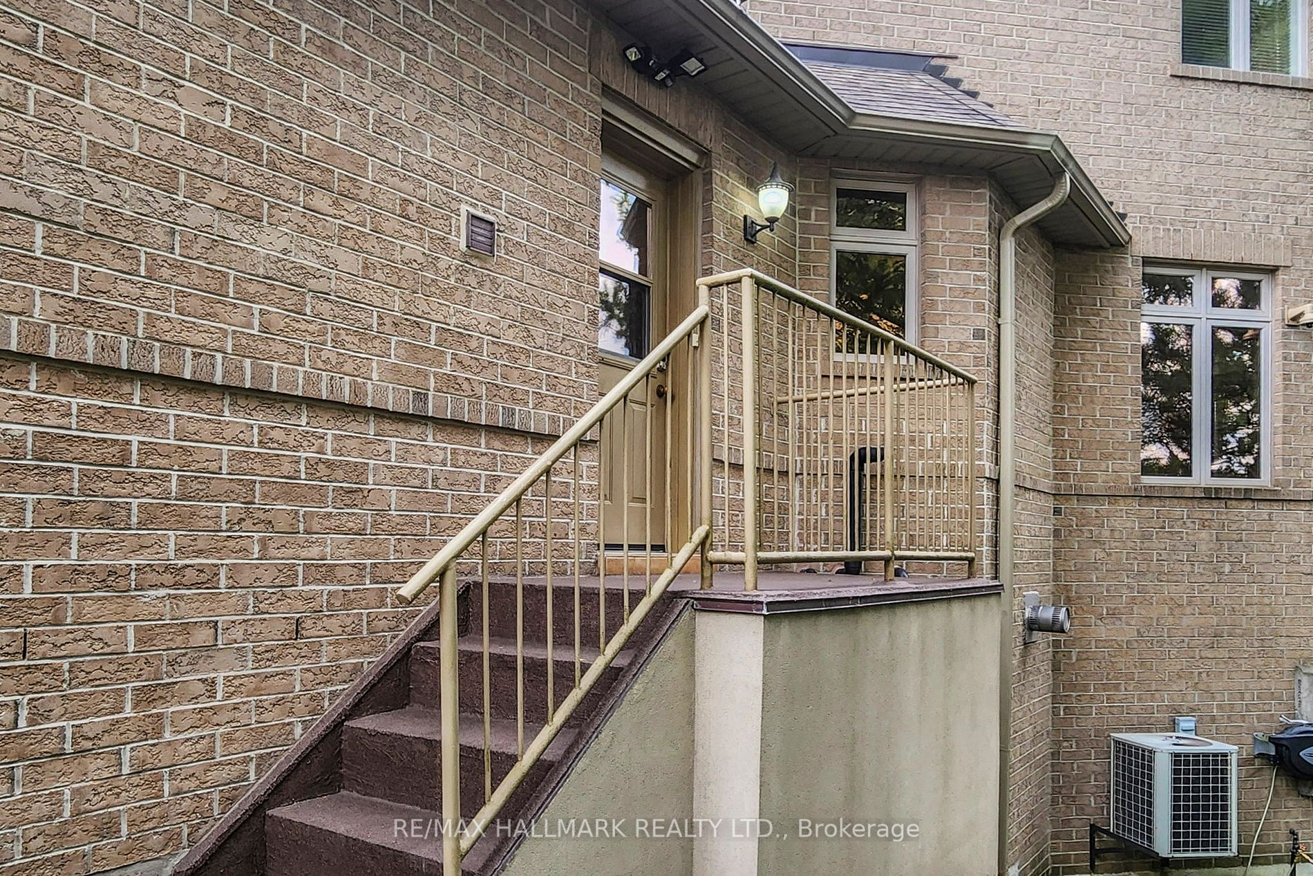 151 Nevada Crescent