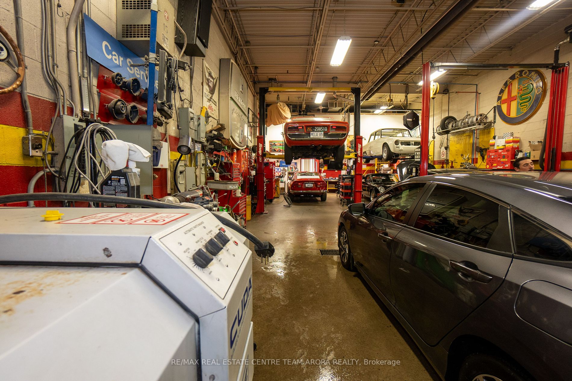 320 Hanlan Rd, #18