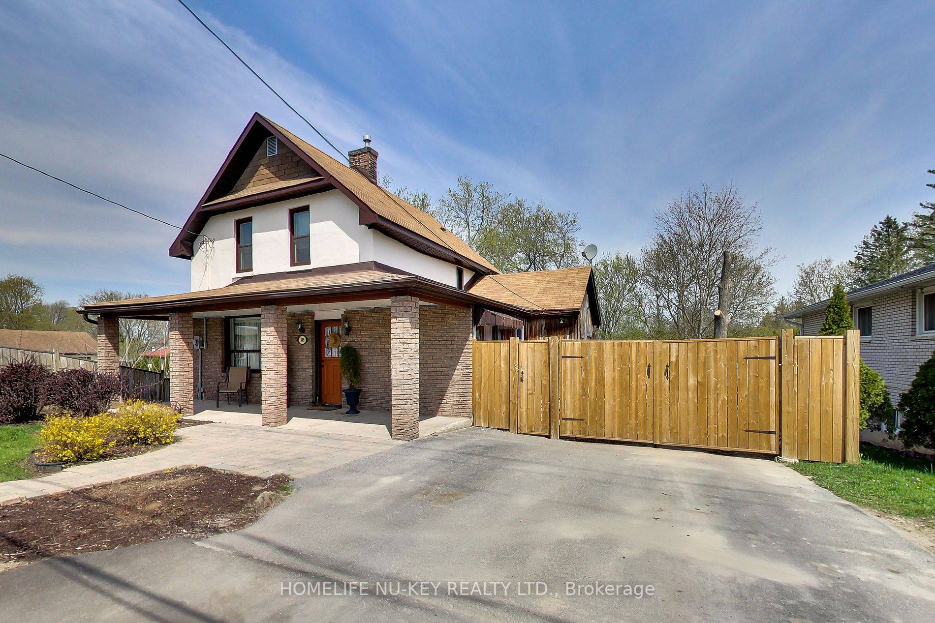 145 Margaret St