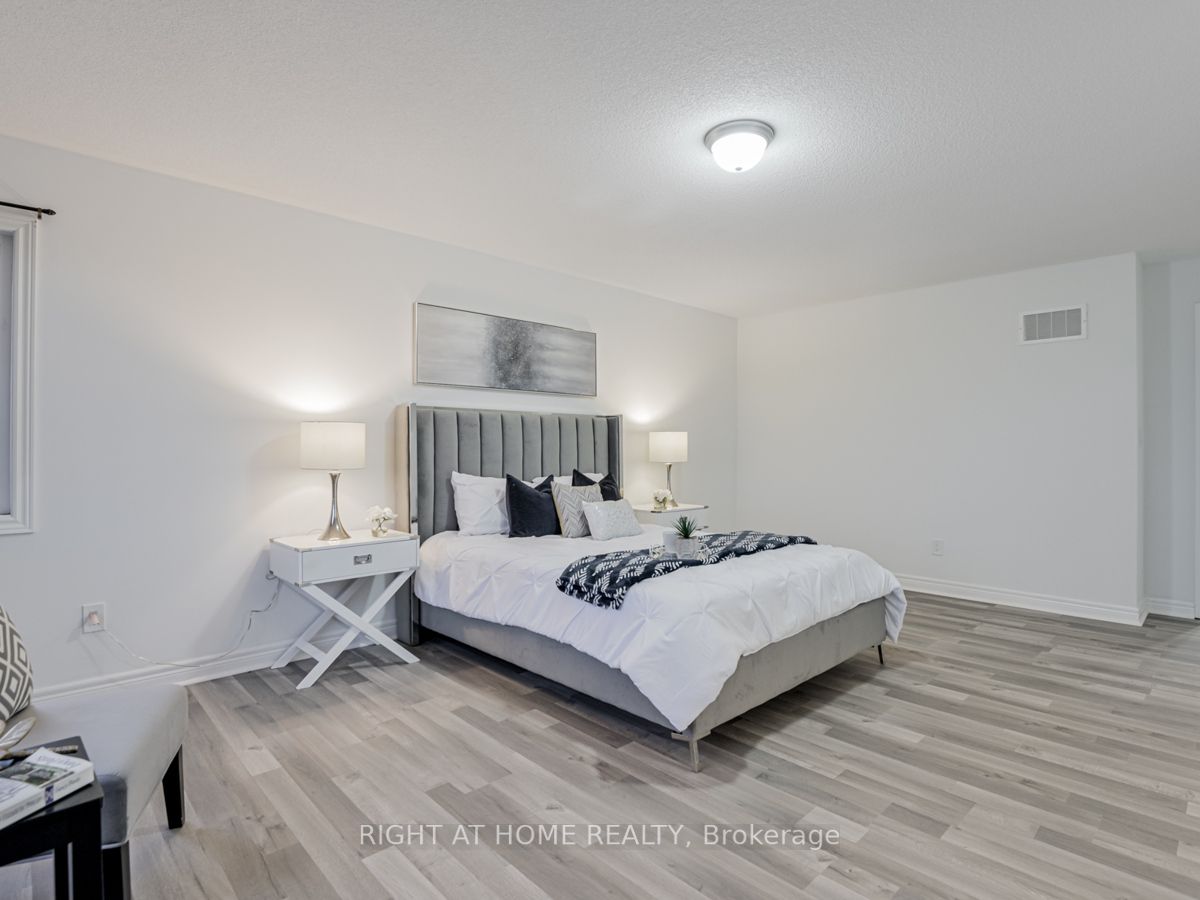 30 Owens Rd