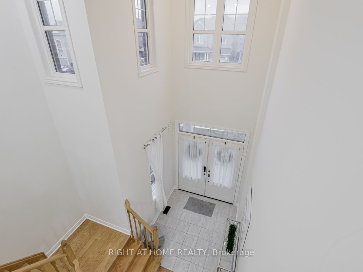 30 Owens Rd