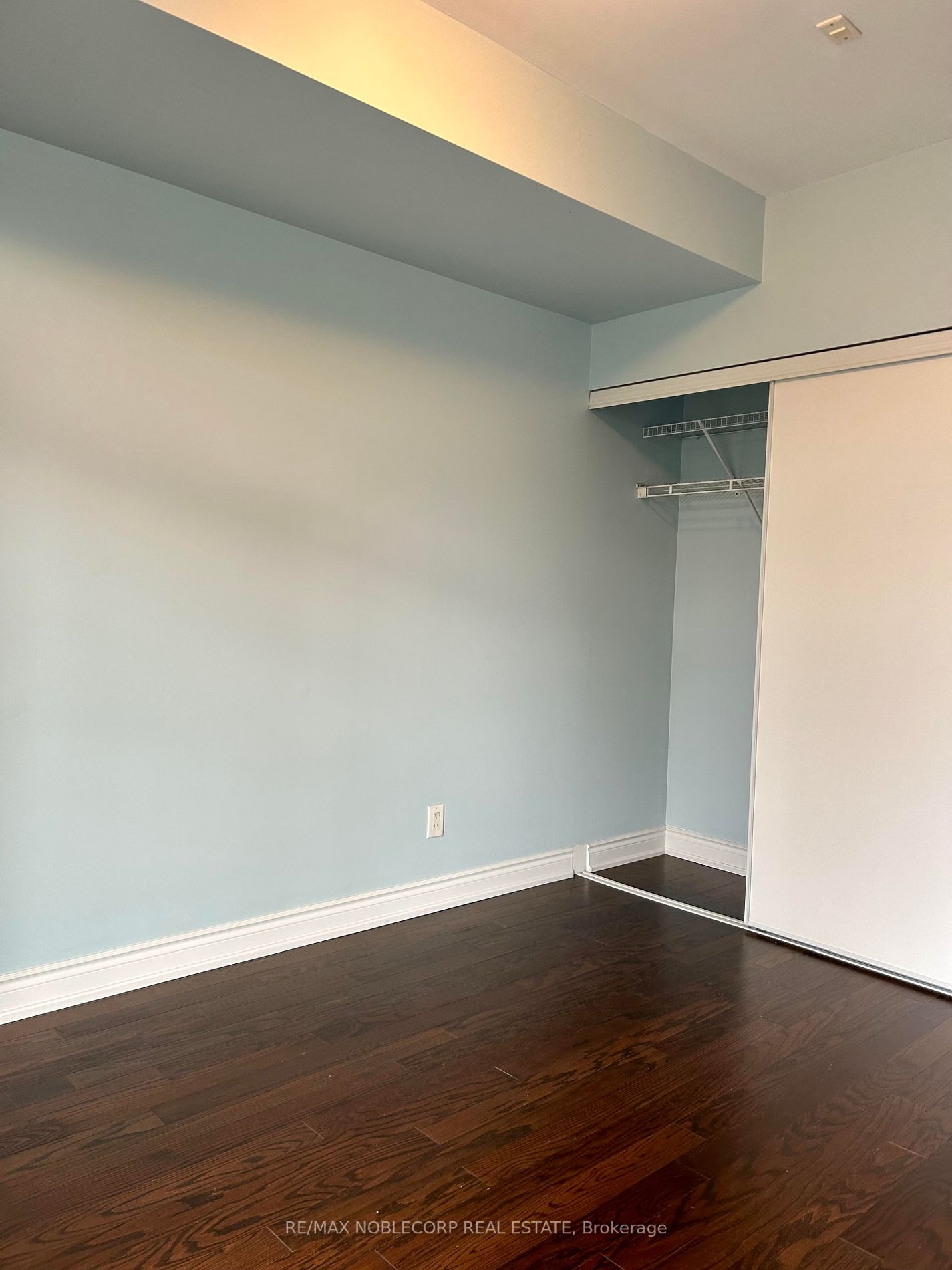 281 Woodbridge Avenue, #322