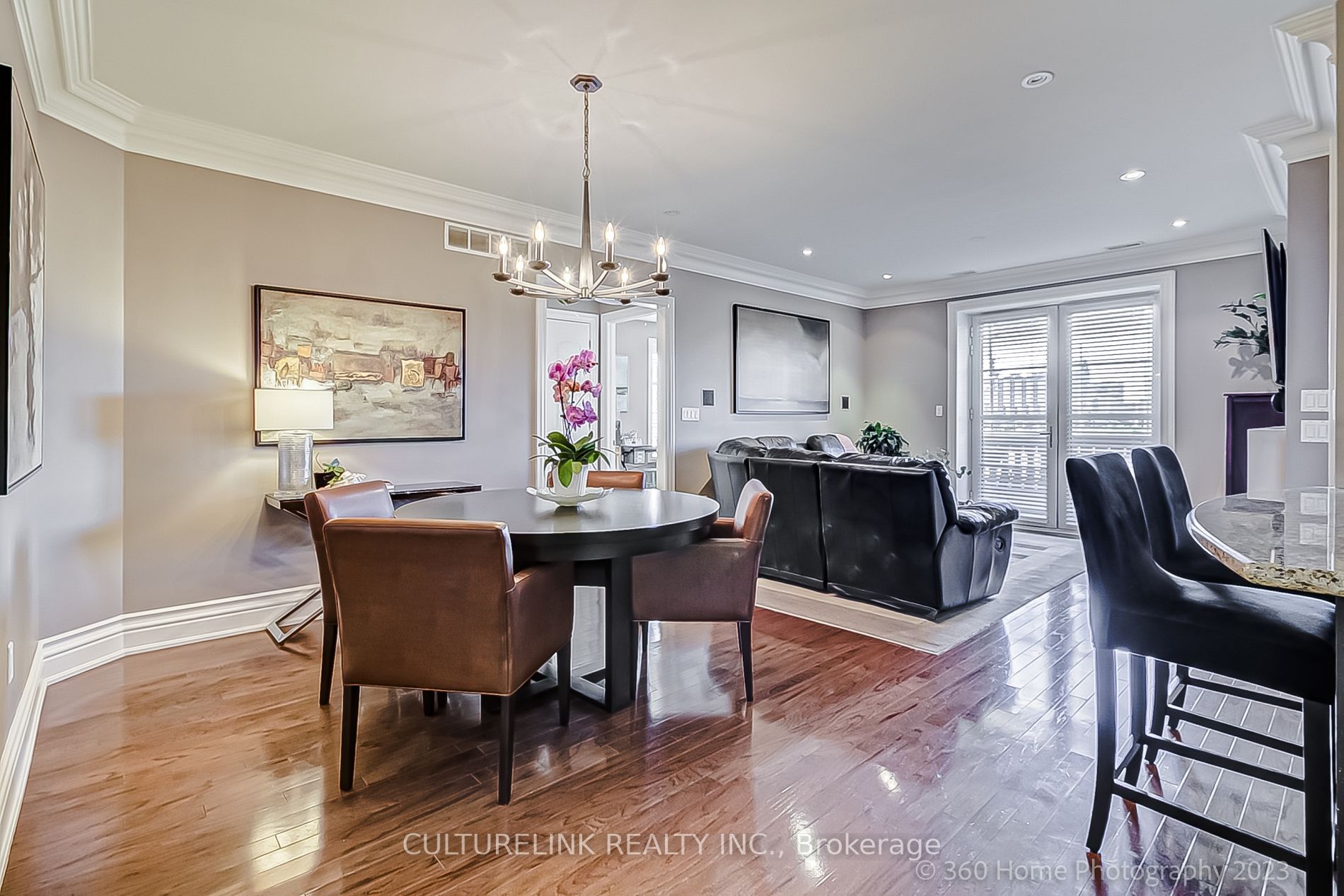 1 Verclaire Gate, #307
