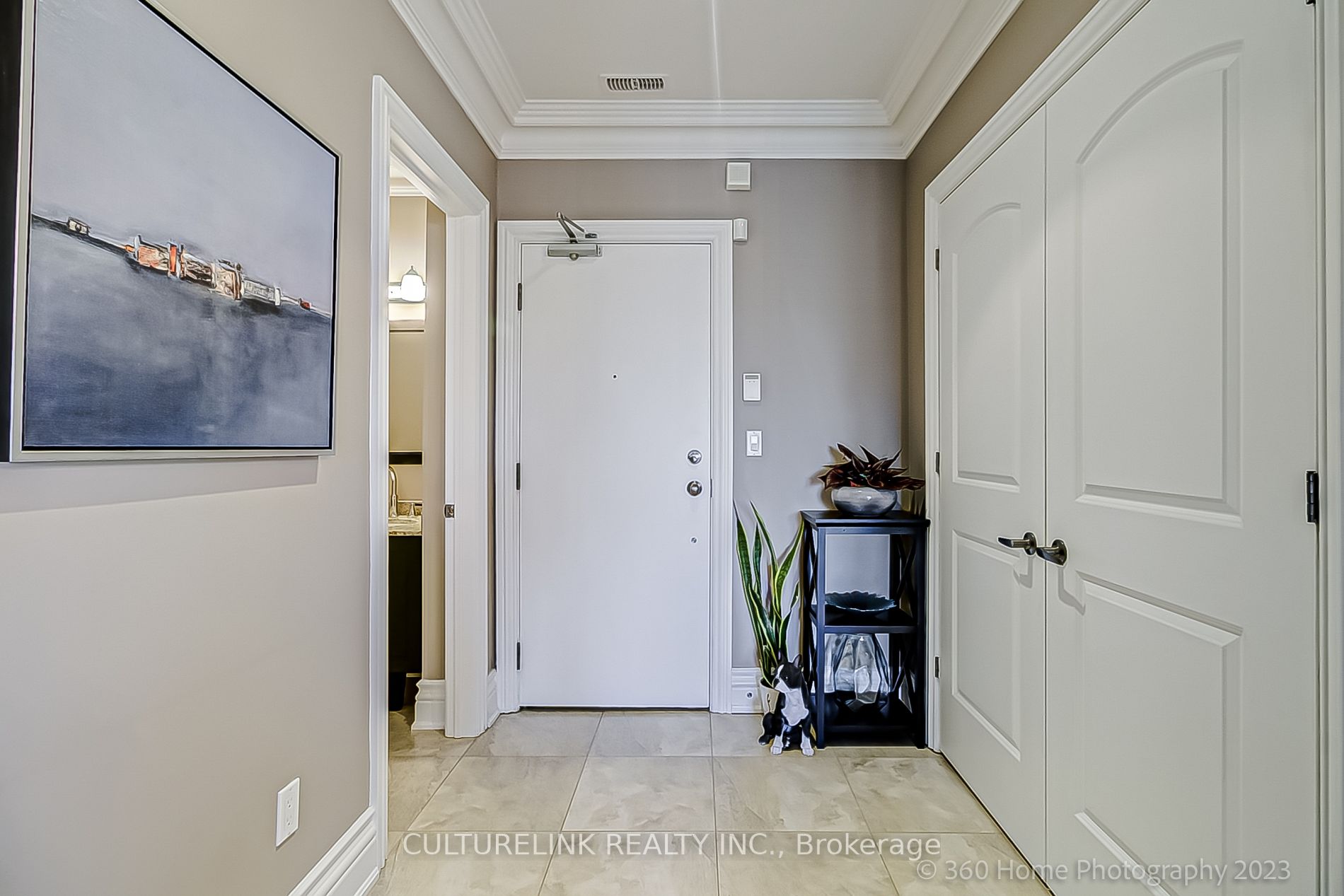 1 Verclaire Gate, #307