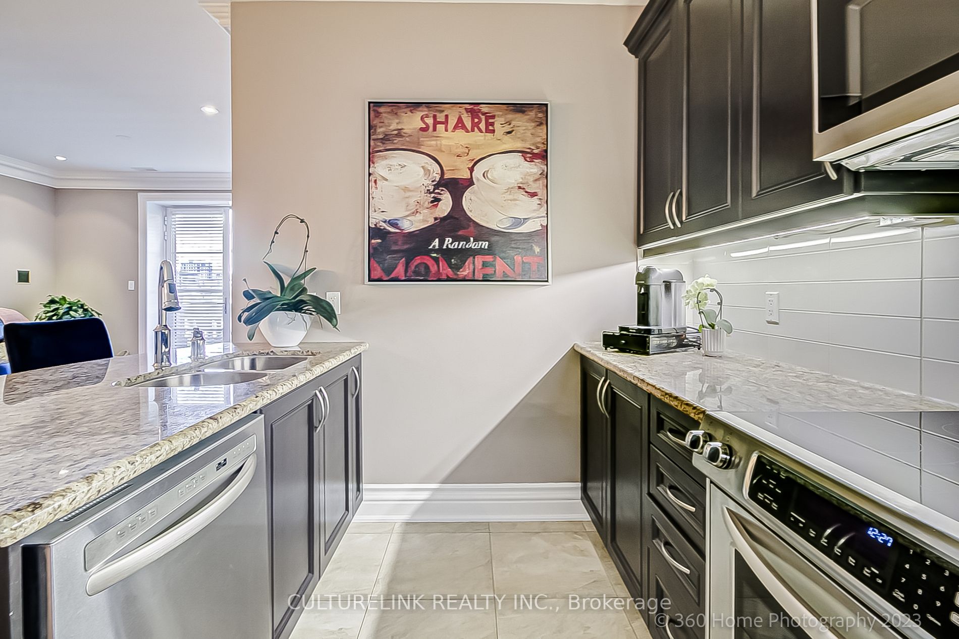 1 Verclaire Gate, #307