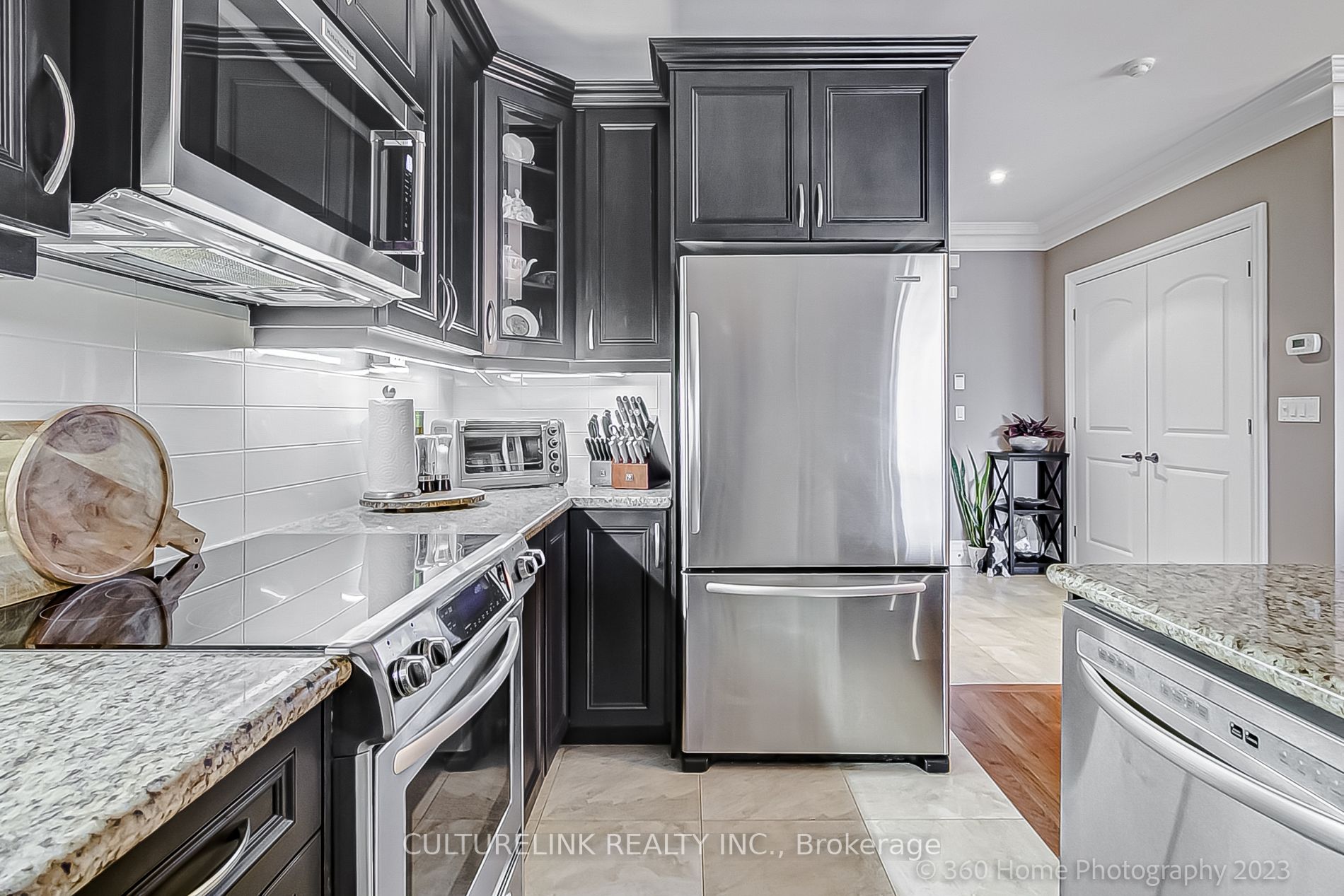 1 Verclaire Gate, #307