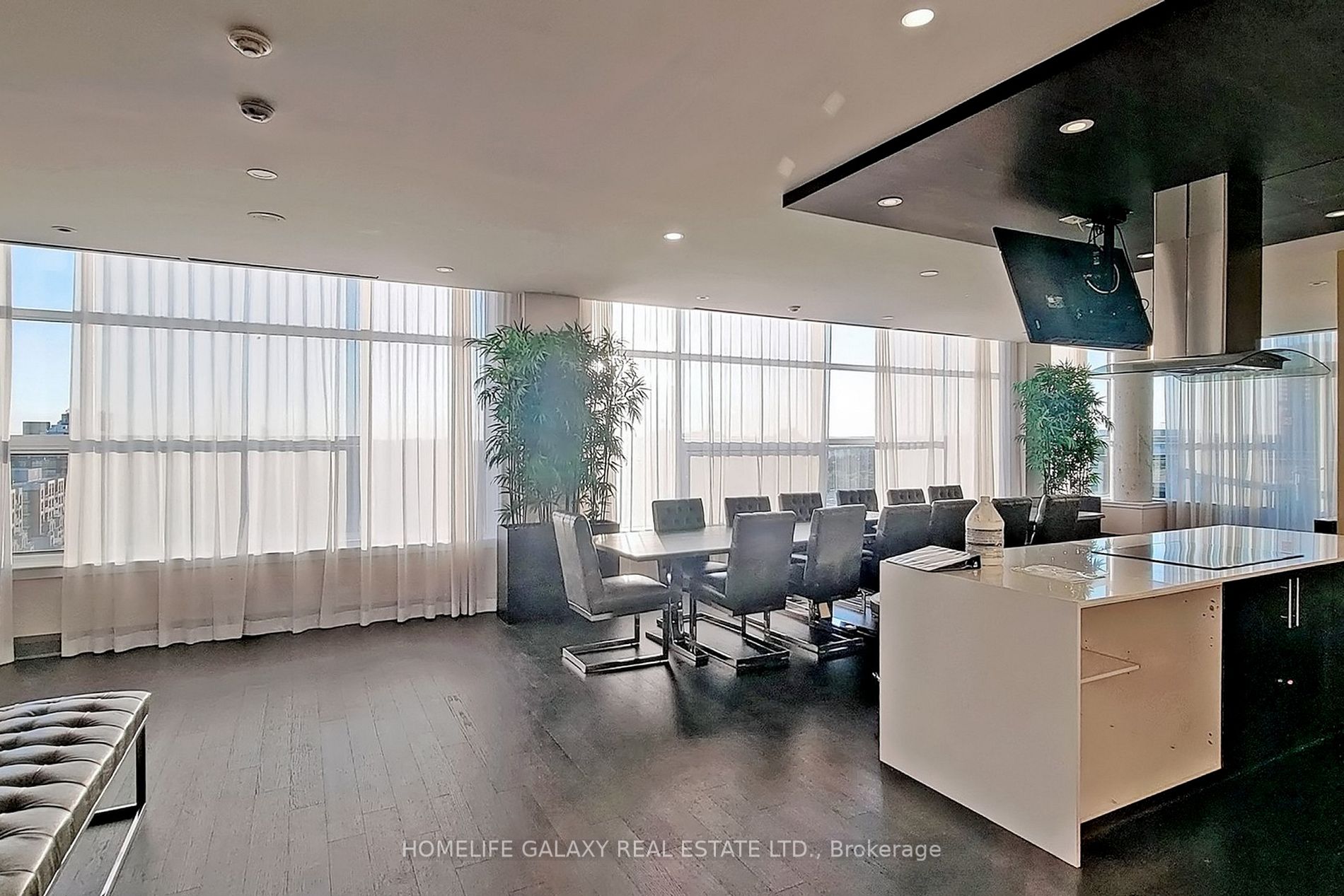 8130 Birchmount Road, #305 F