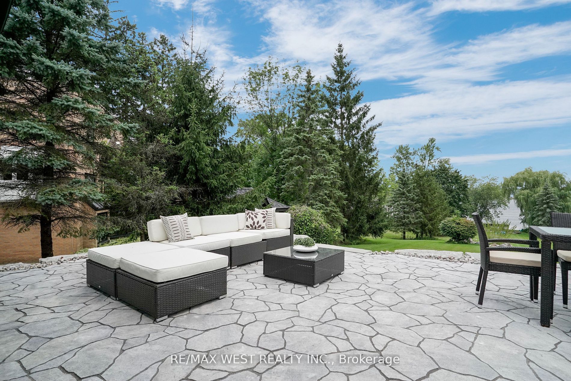 516 Sunset Beach Rd