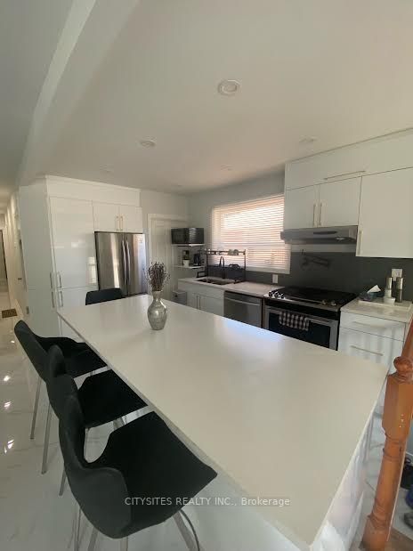 103 Walter Ave, #Main