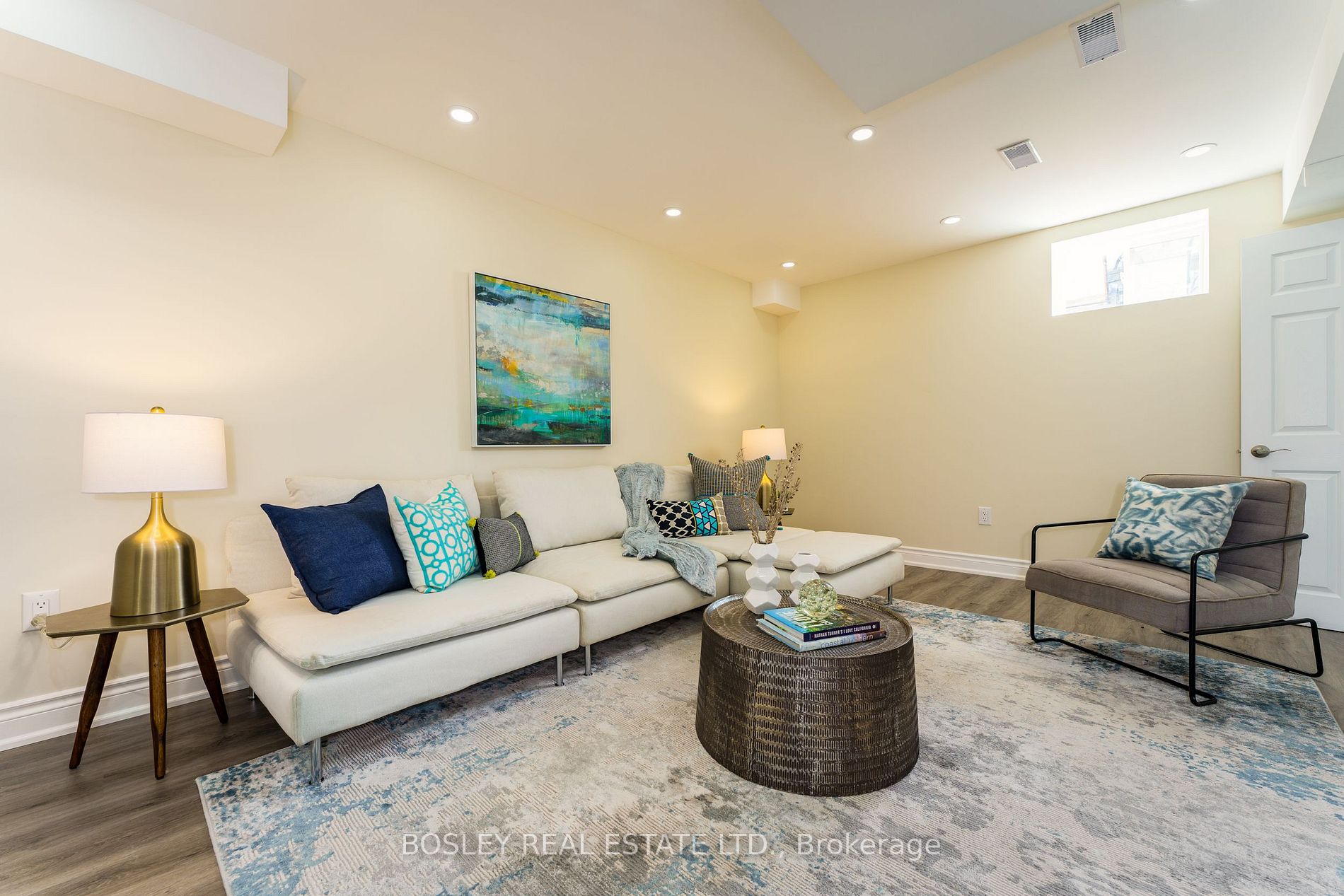 21 Willow Trail Road