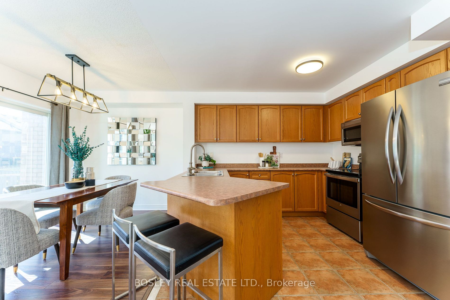 21 Willow Trail Road