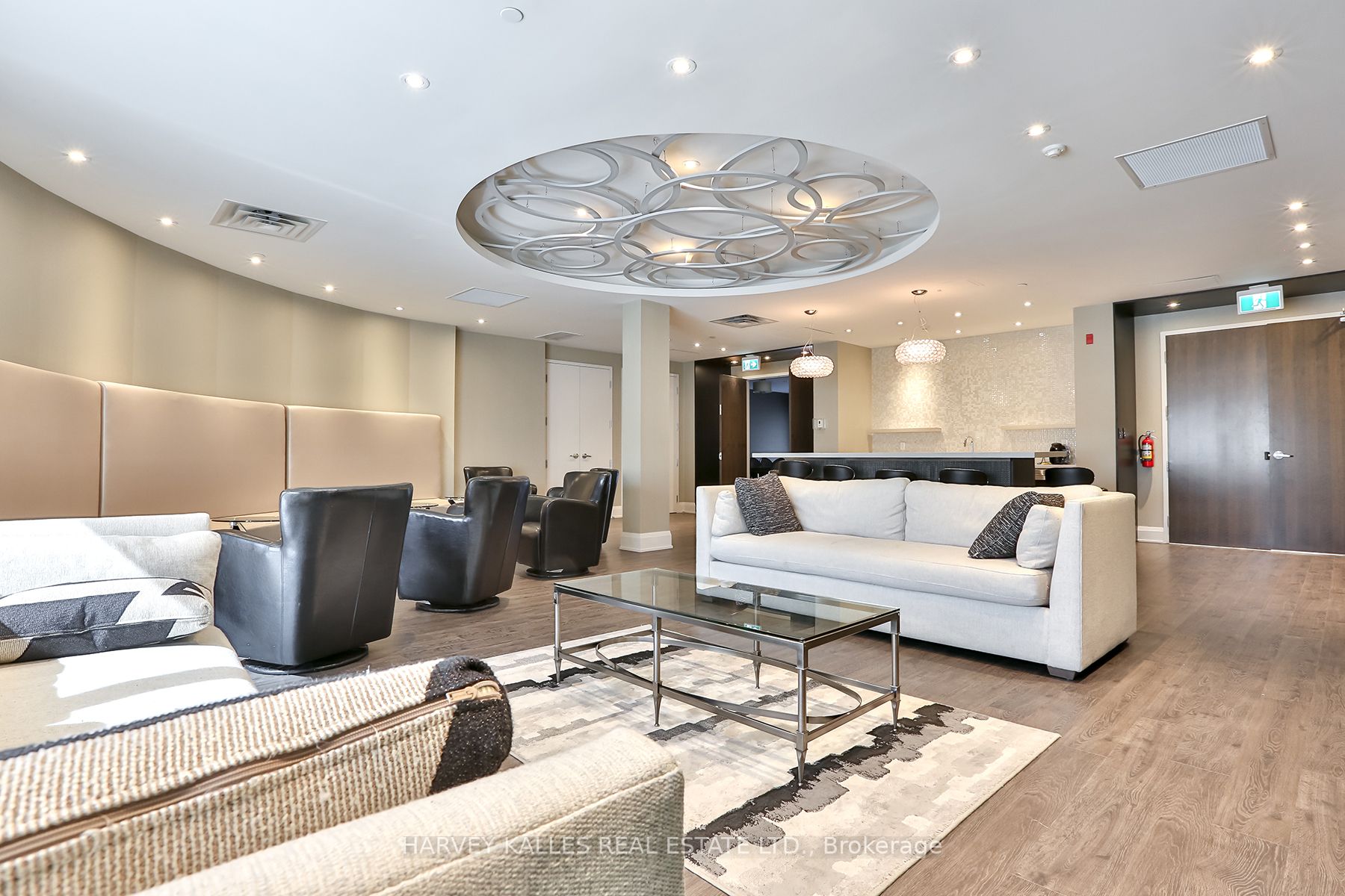 15277 Yonge St, #502A