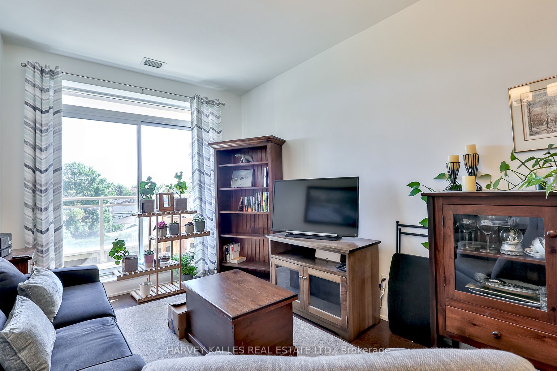 15277 Yonge St, #502A