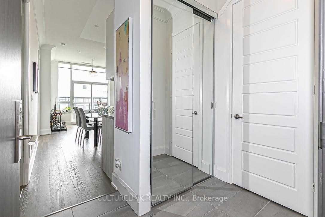 25 Water Walk Dr, #Ph03