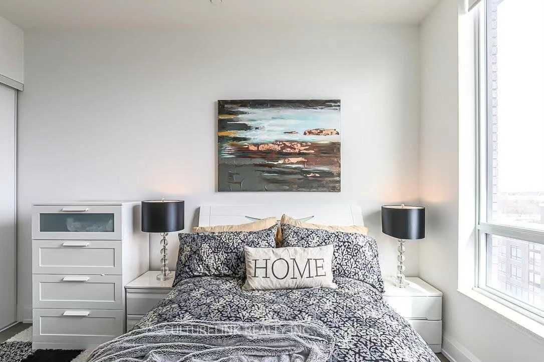 25 Water Walk Dr, #Ph03