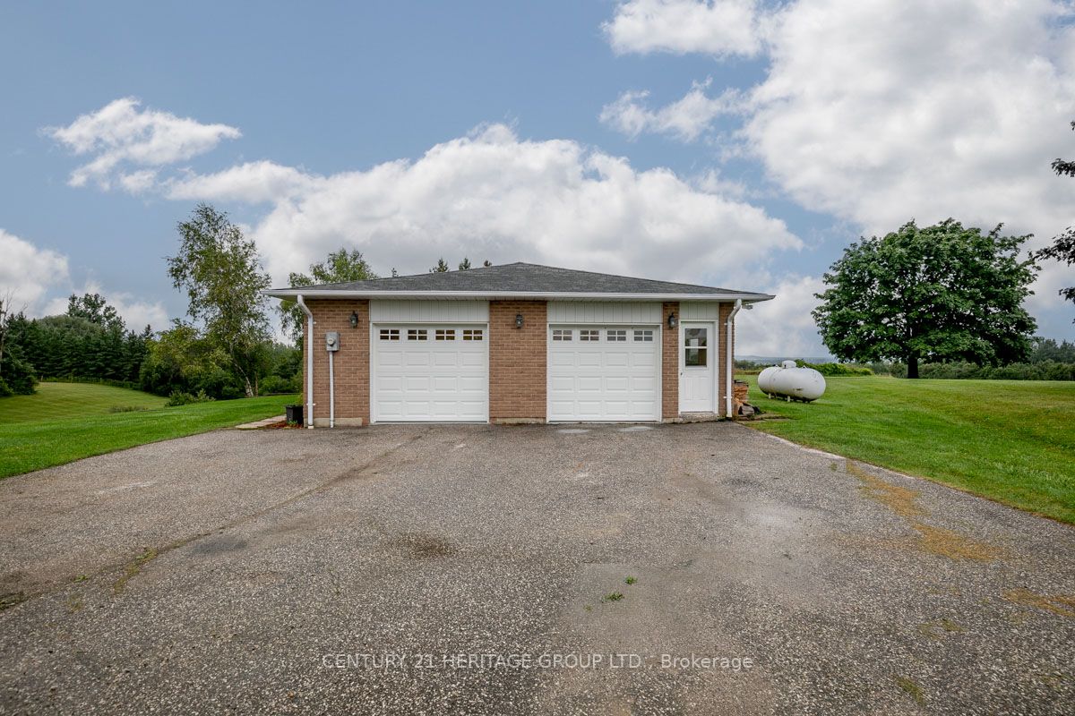 5450 5th Sideroad Sdrd