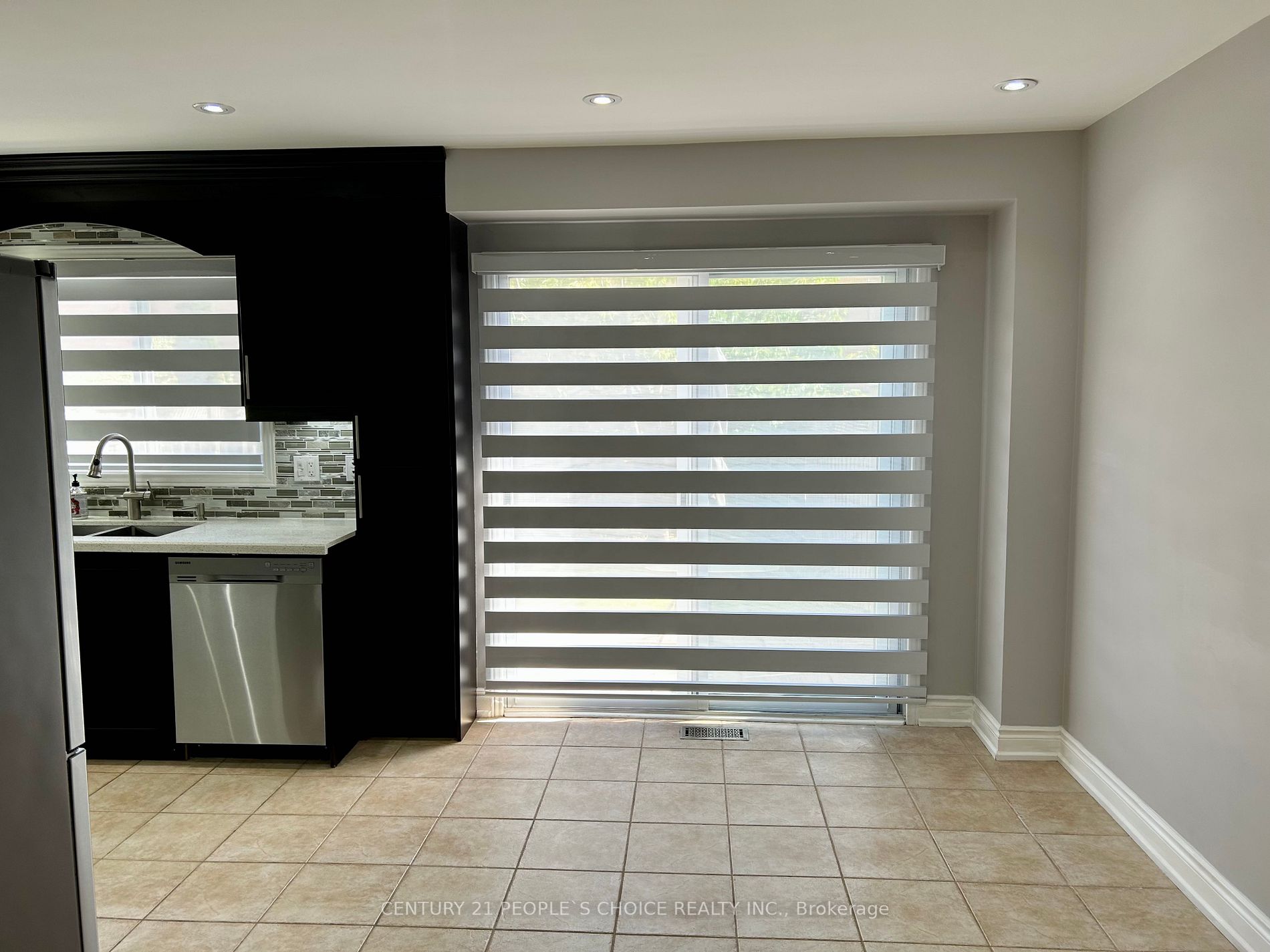 51 Echo Ridge Cres
