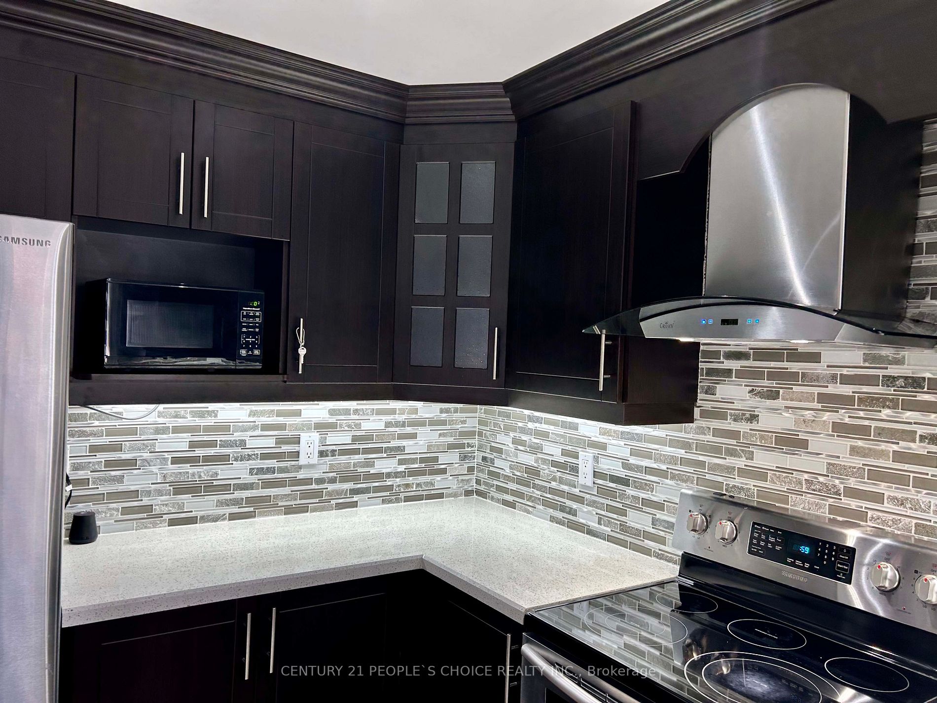 51 Echo Ridge Cres