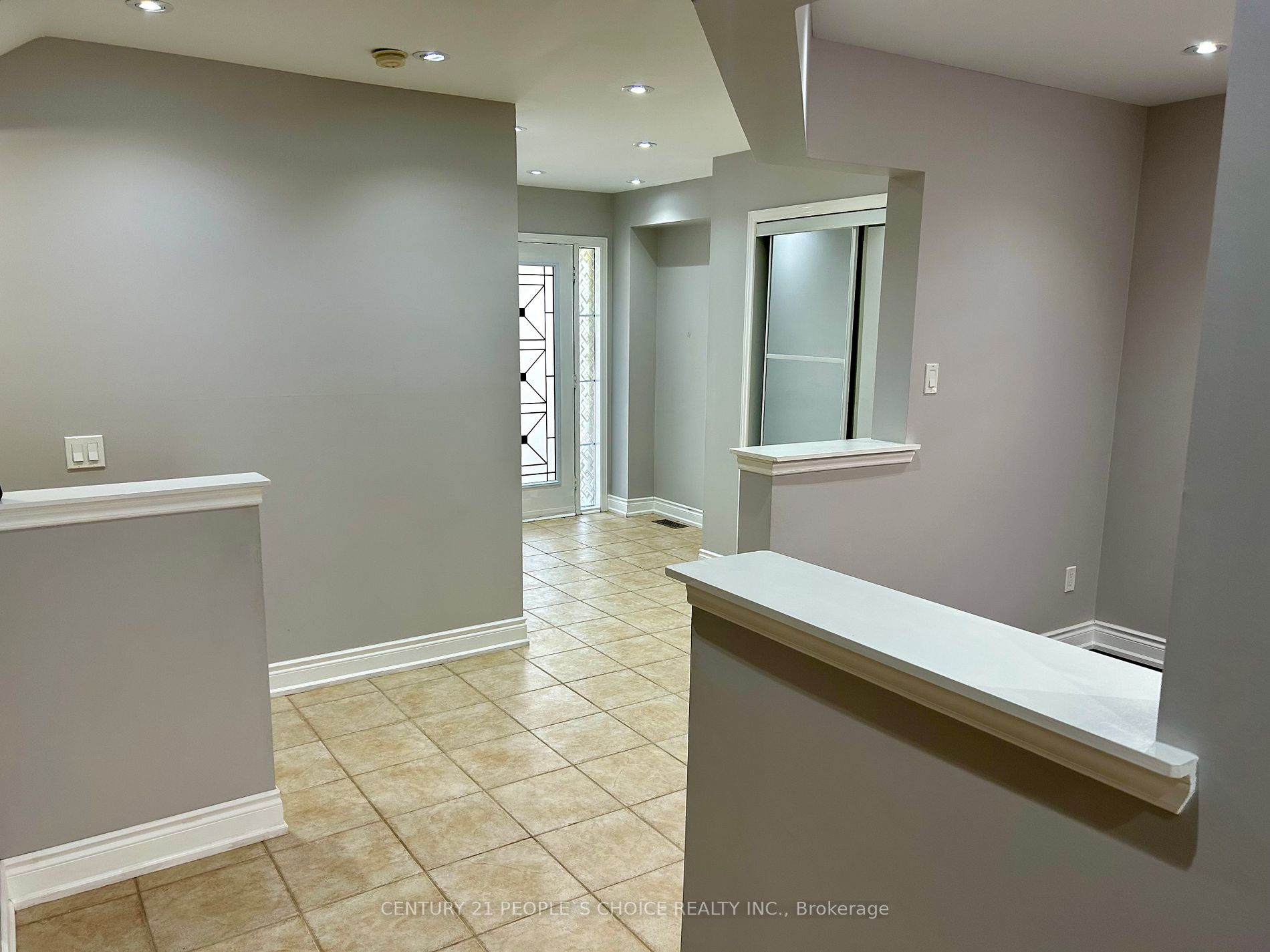 51 Echo Ridge Cres