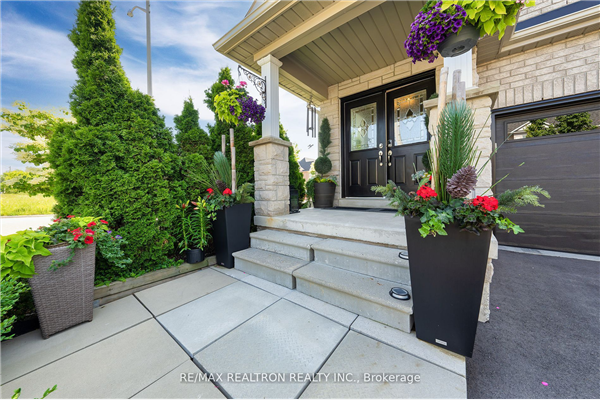 94 Merton St, Richmond Hill