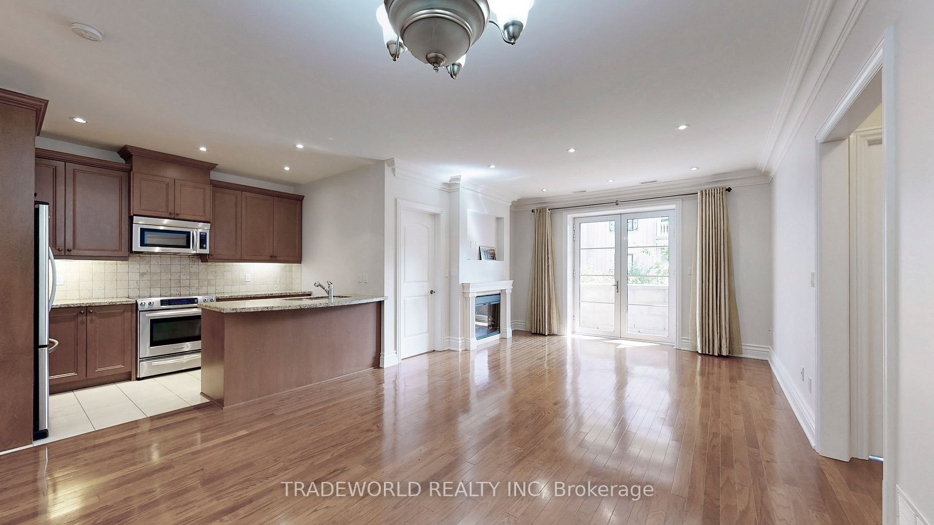 1 Verclaire Gate, #206