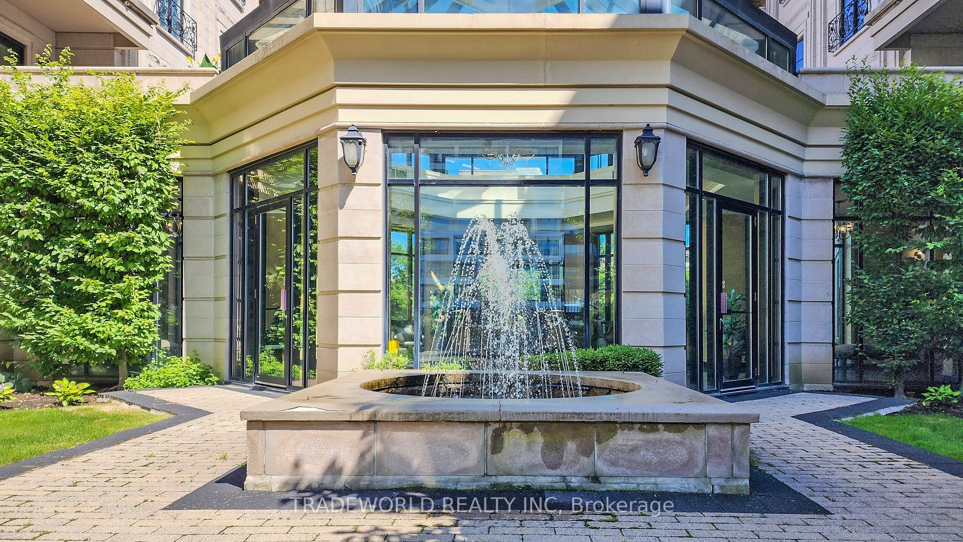 1 Verclaire Gate, #206