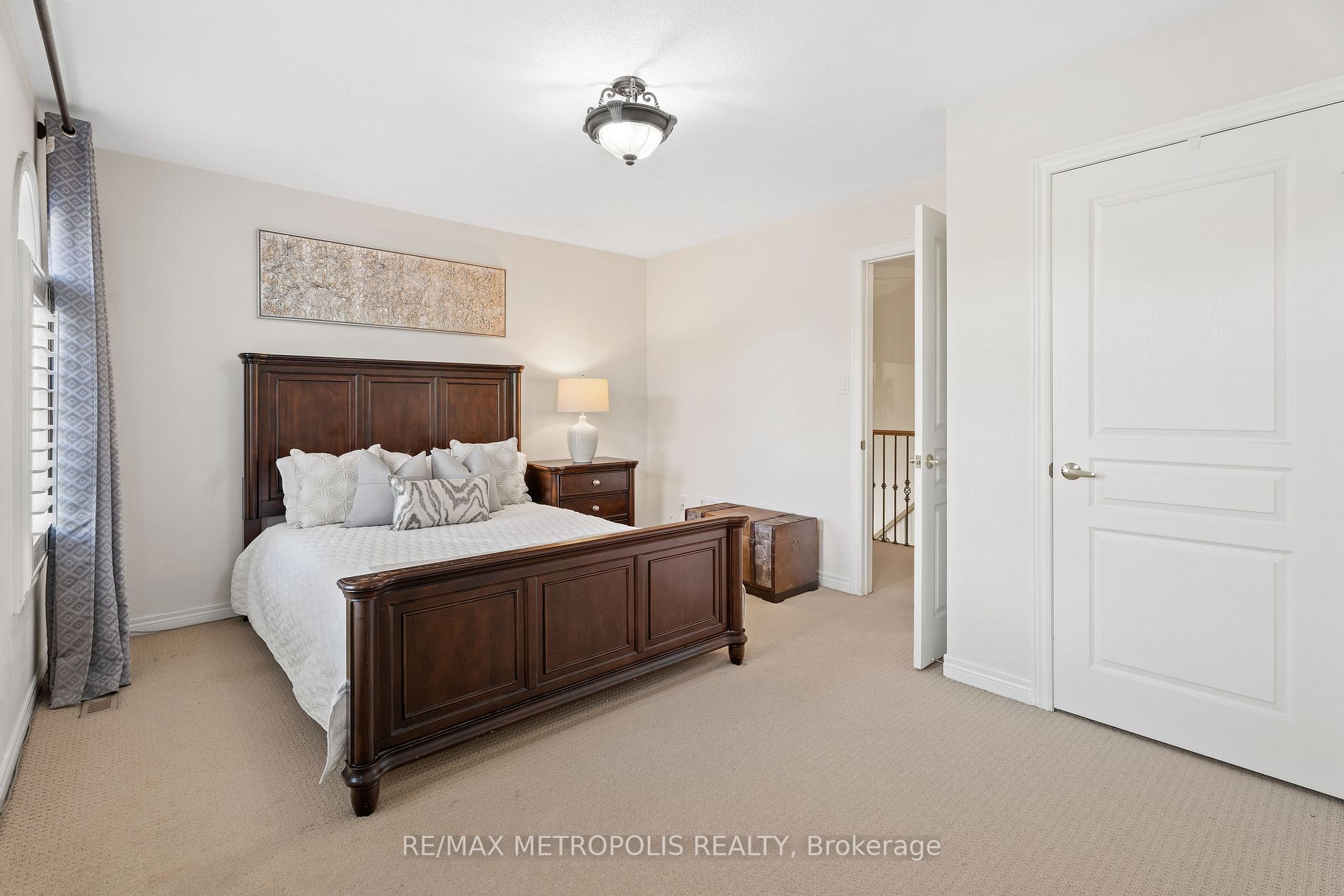 4 Everton Crt