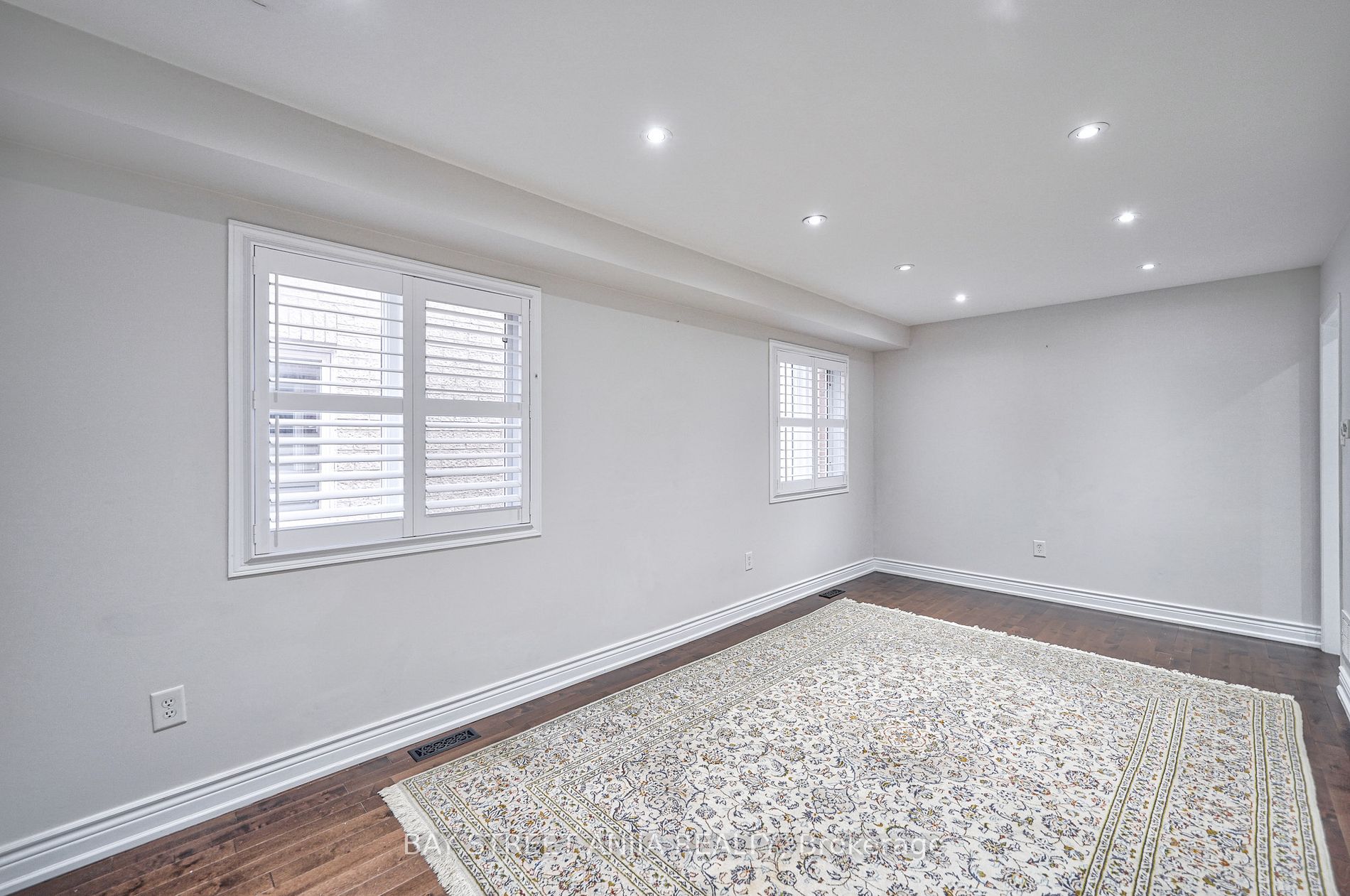 112 Guinevere Road