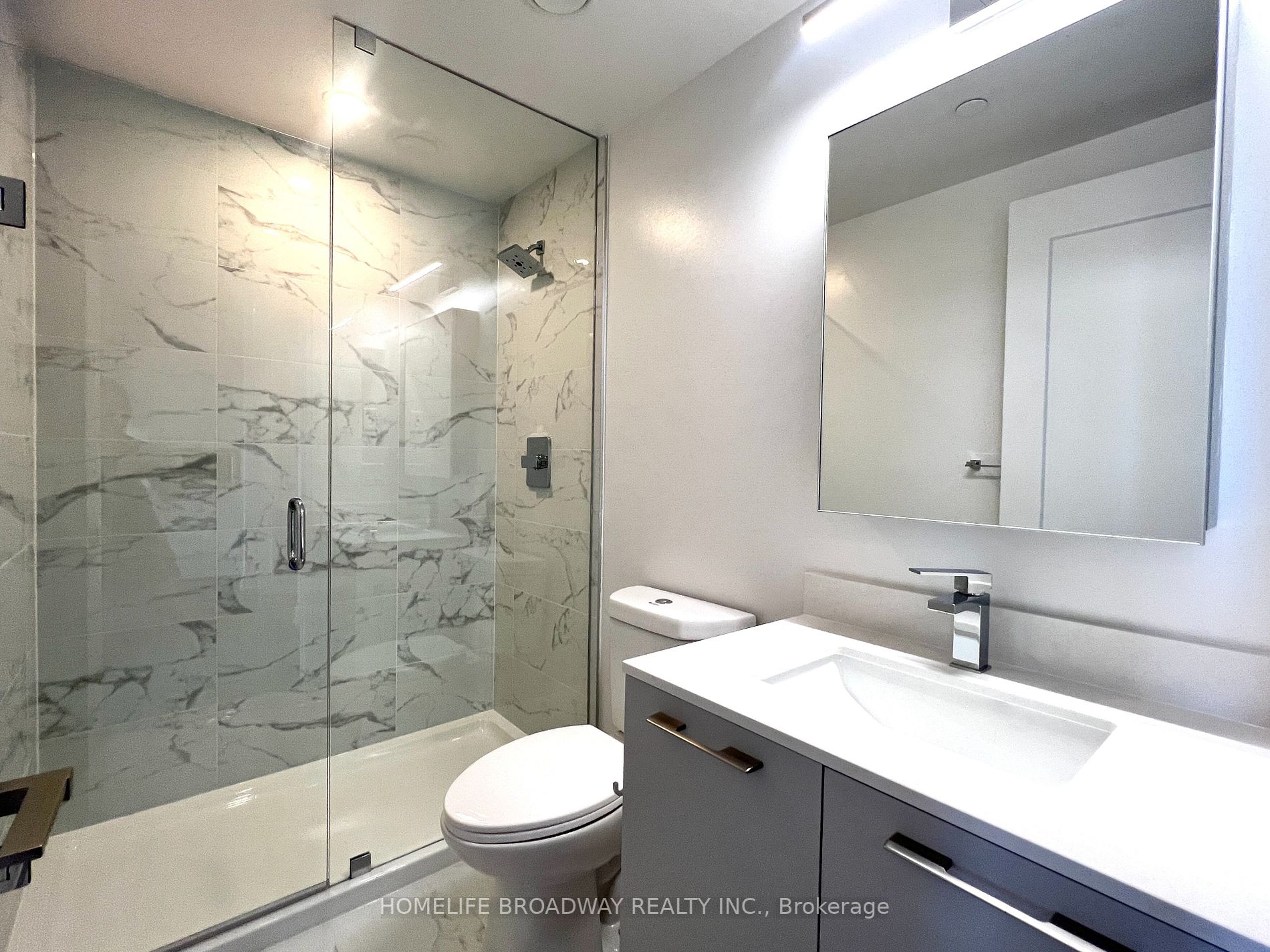 8 Water Walk Dr, #3908