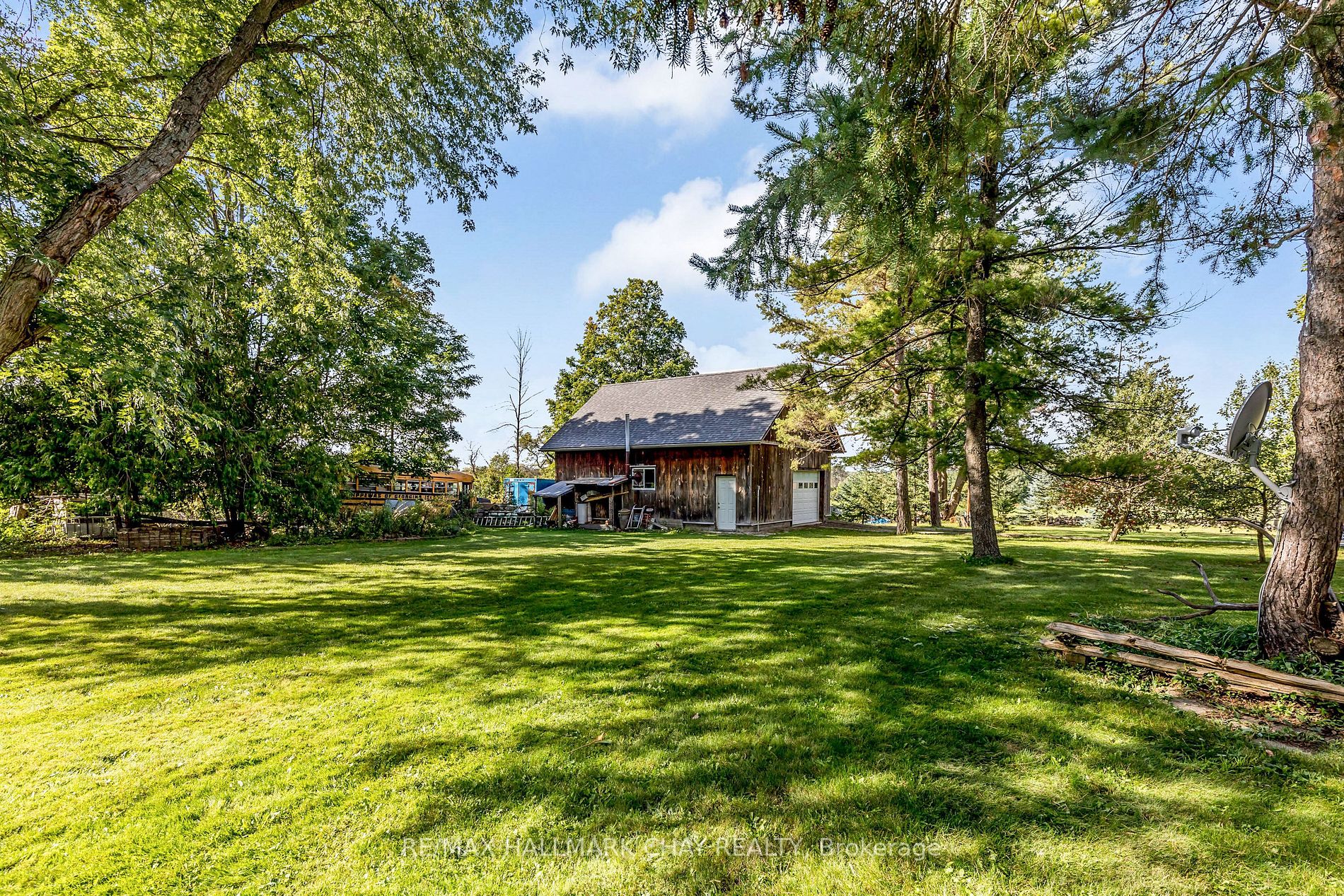 21689 Kennedy Rd