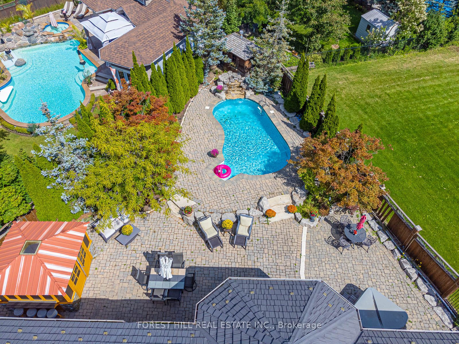 251 Athabasca Dr