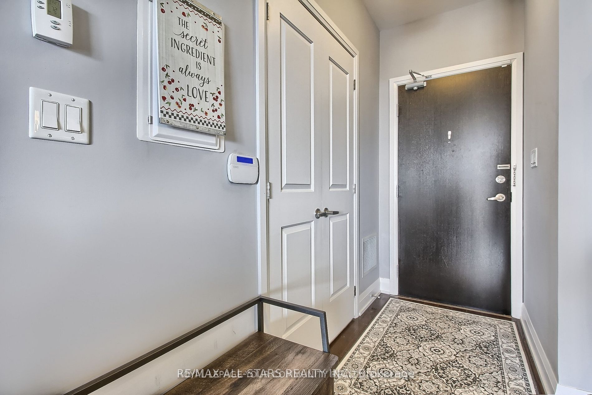 15277 Yonge St S, #609