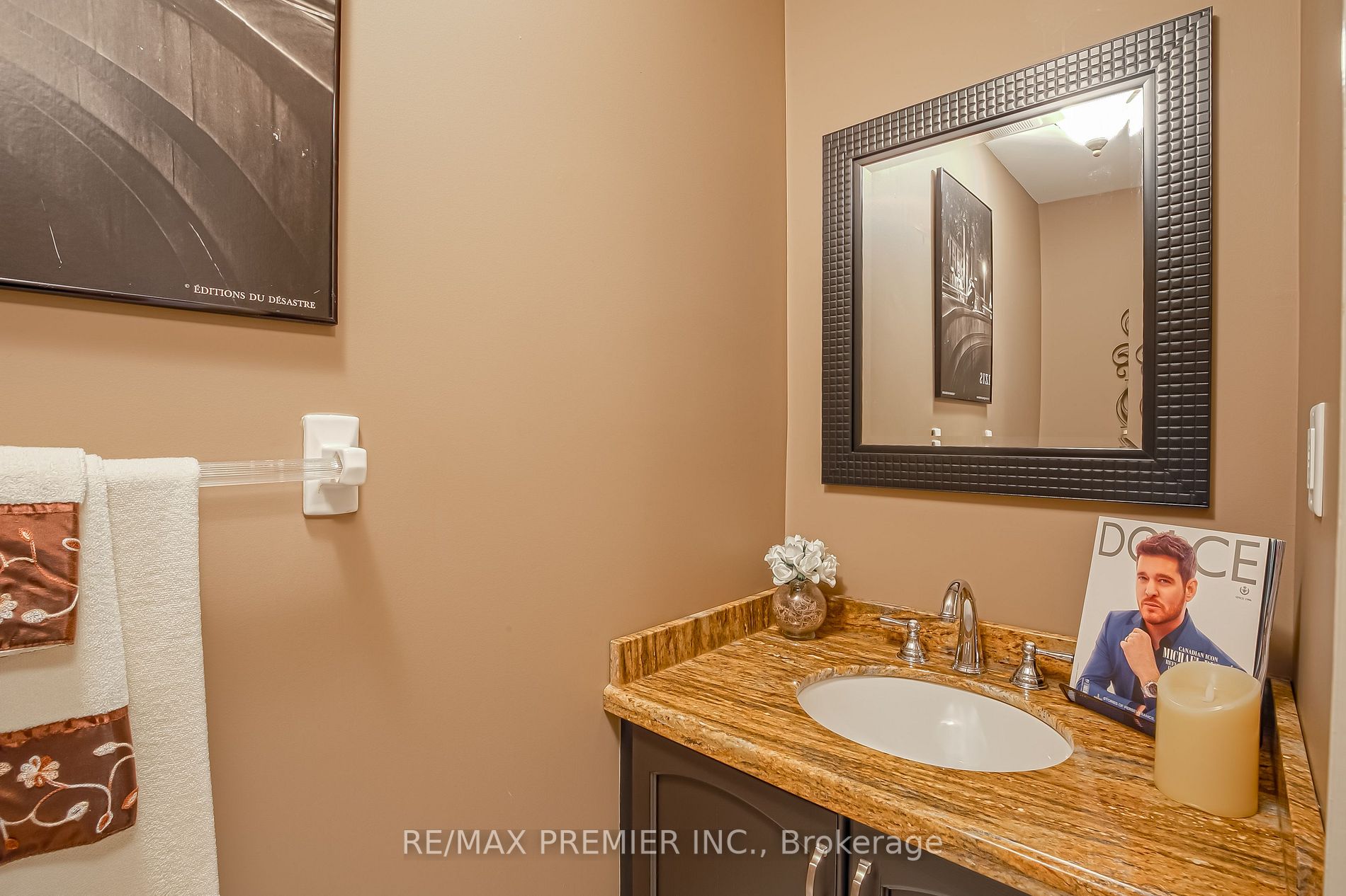 42 Woolacott Rd