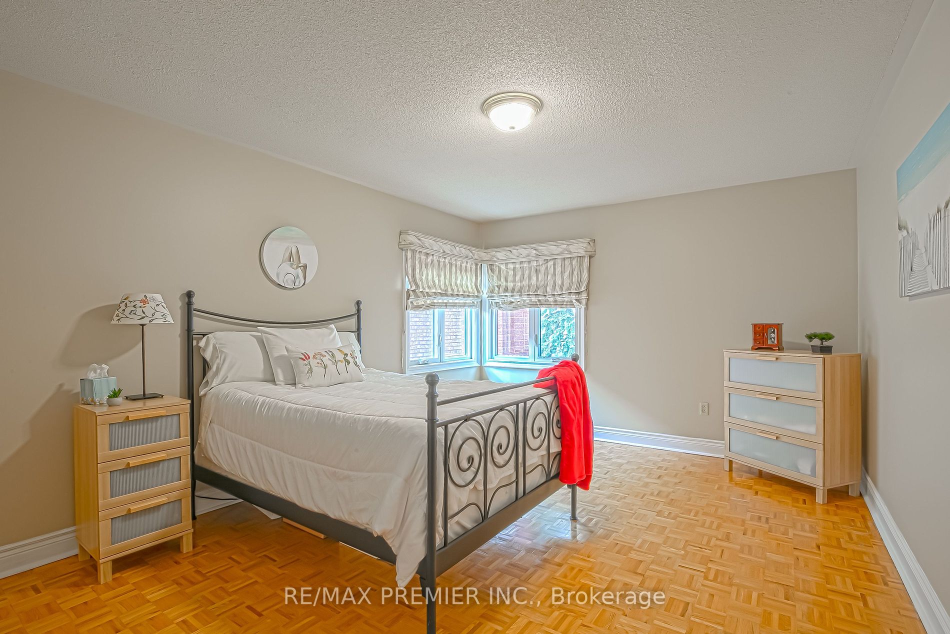 42 Woolacott Rd