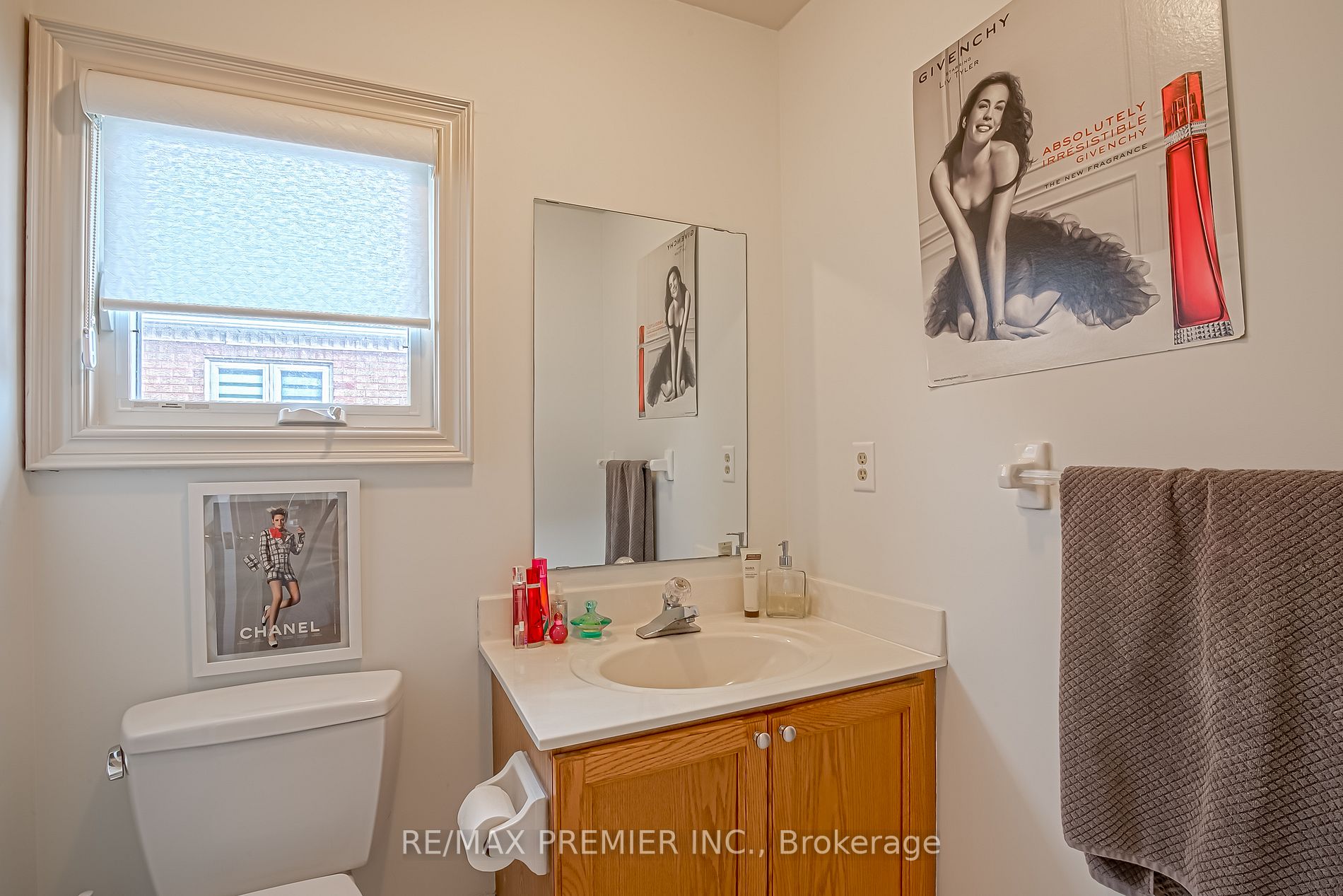 42 Woolacott Rd
