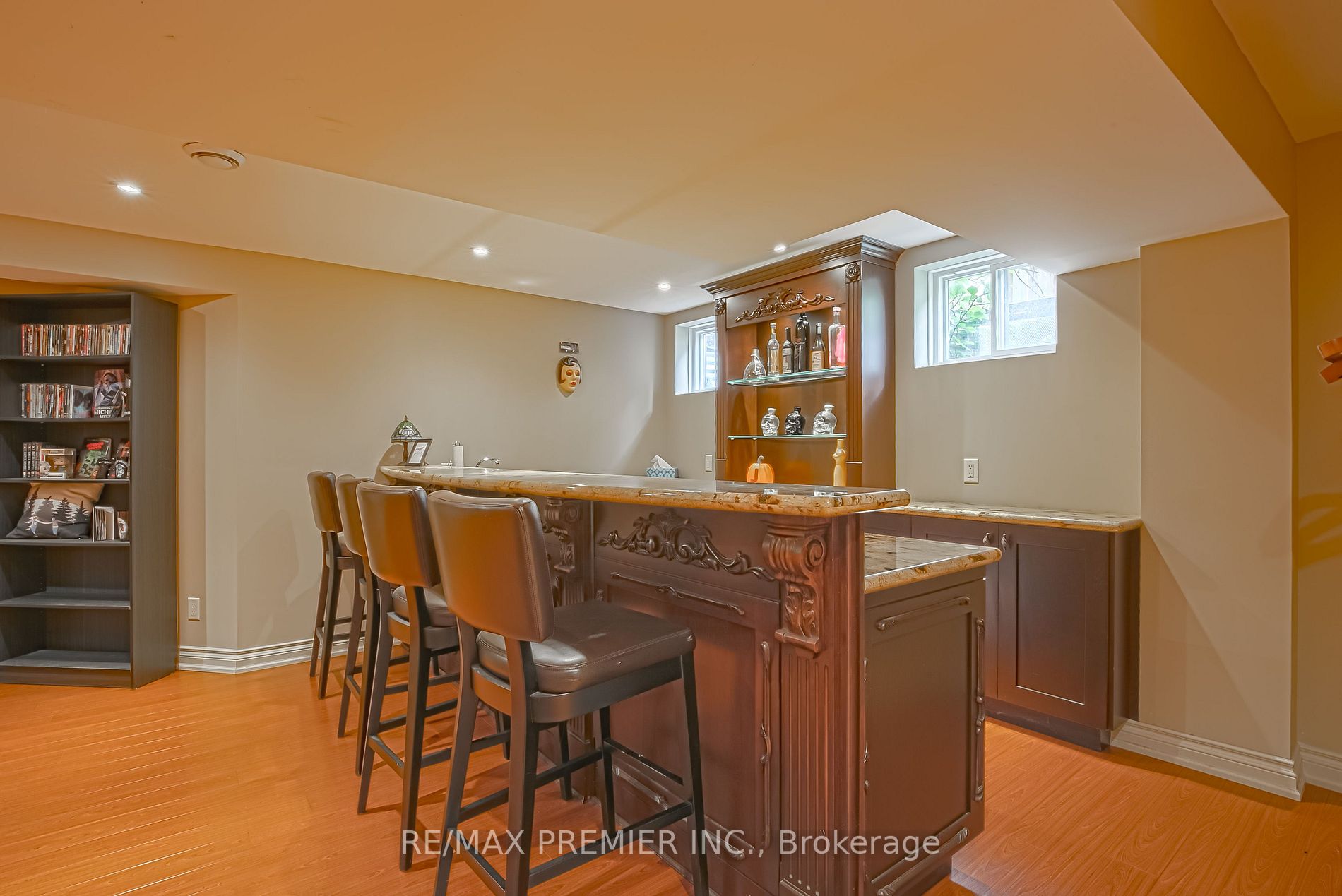 42 Woolacott Rd