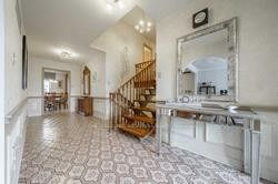 209 Crestwood Rd